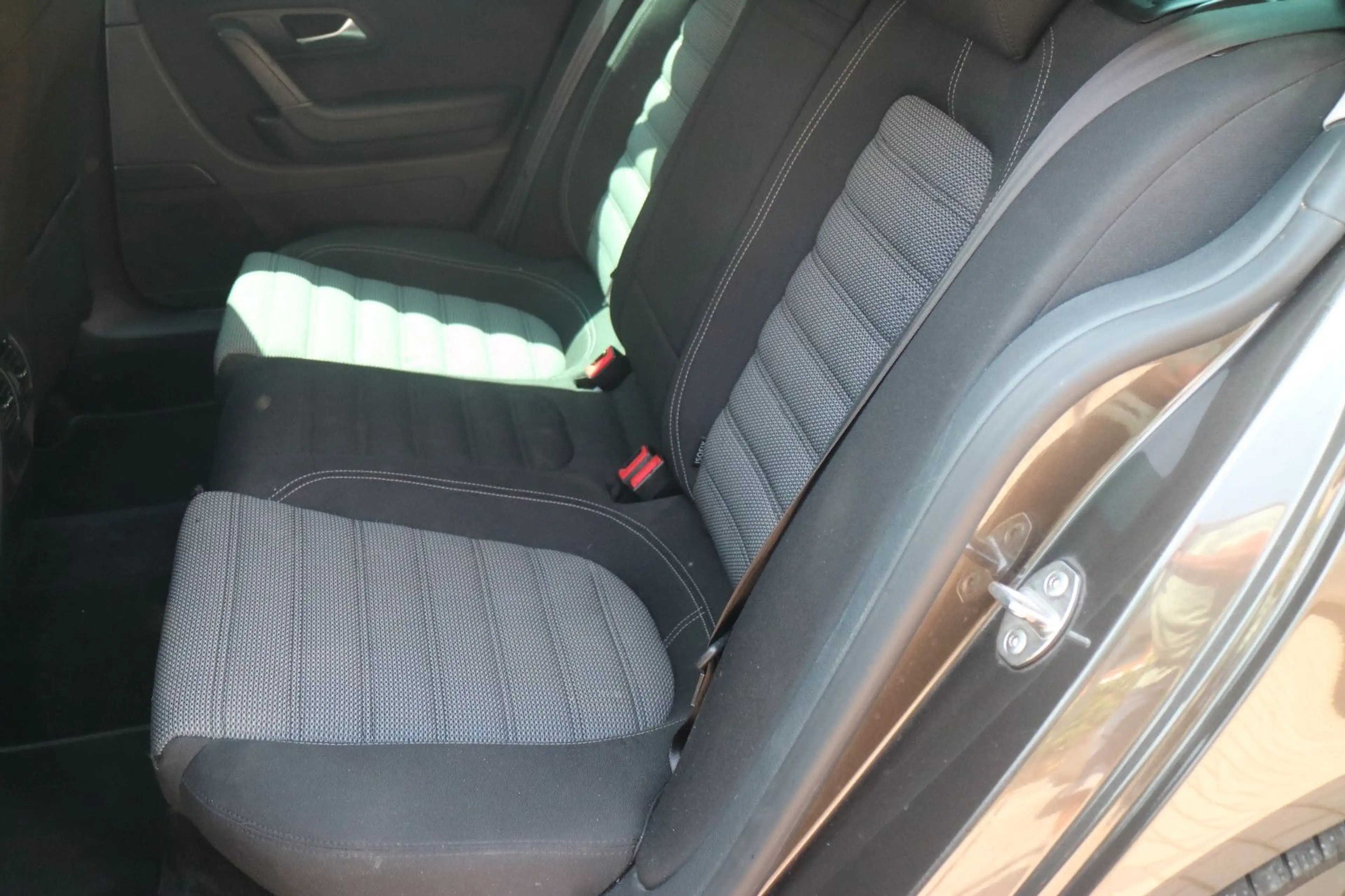Volkswagen CC Sport-2,0TDI-NAVI-Kamera — photo 11