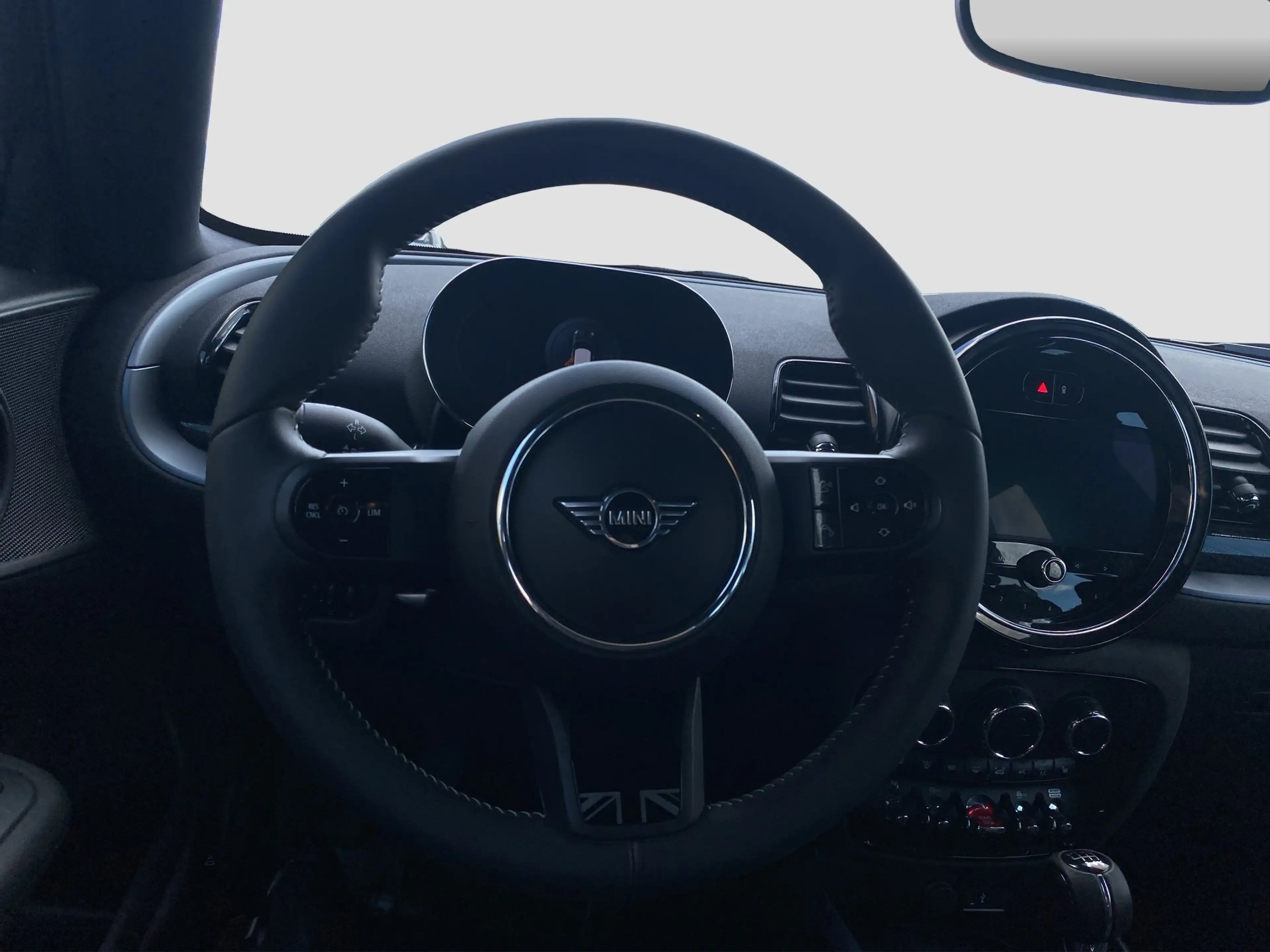 MINI Cooper Clubman LED Navi ParkAss Sportsitz PDC — photo 13