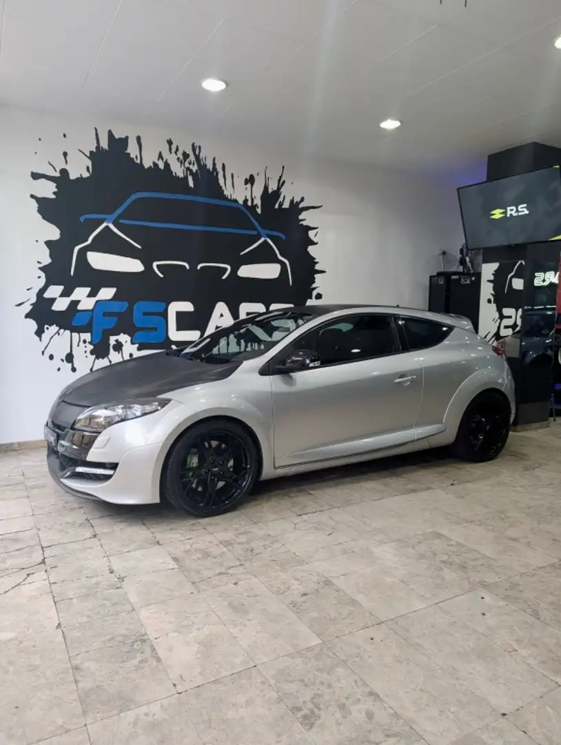 Renault Megane Deportivo Manual de 3 Puertas Grijs - 1