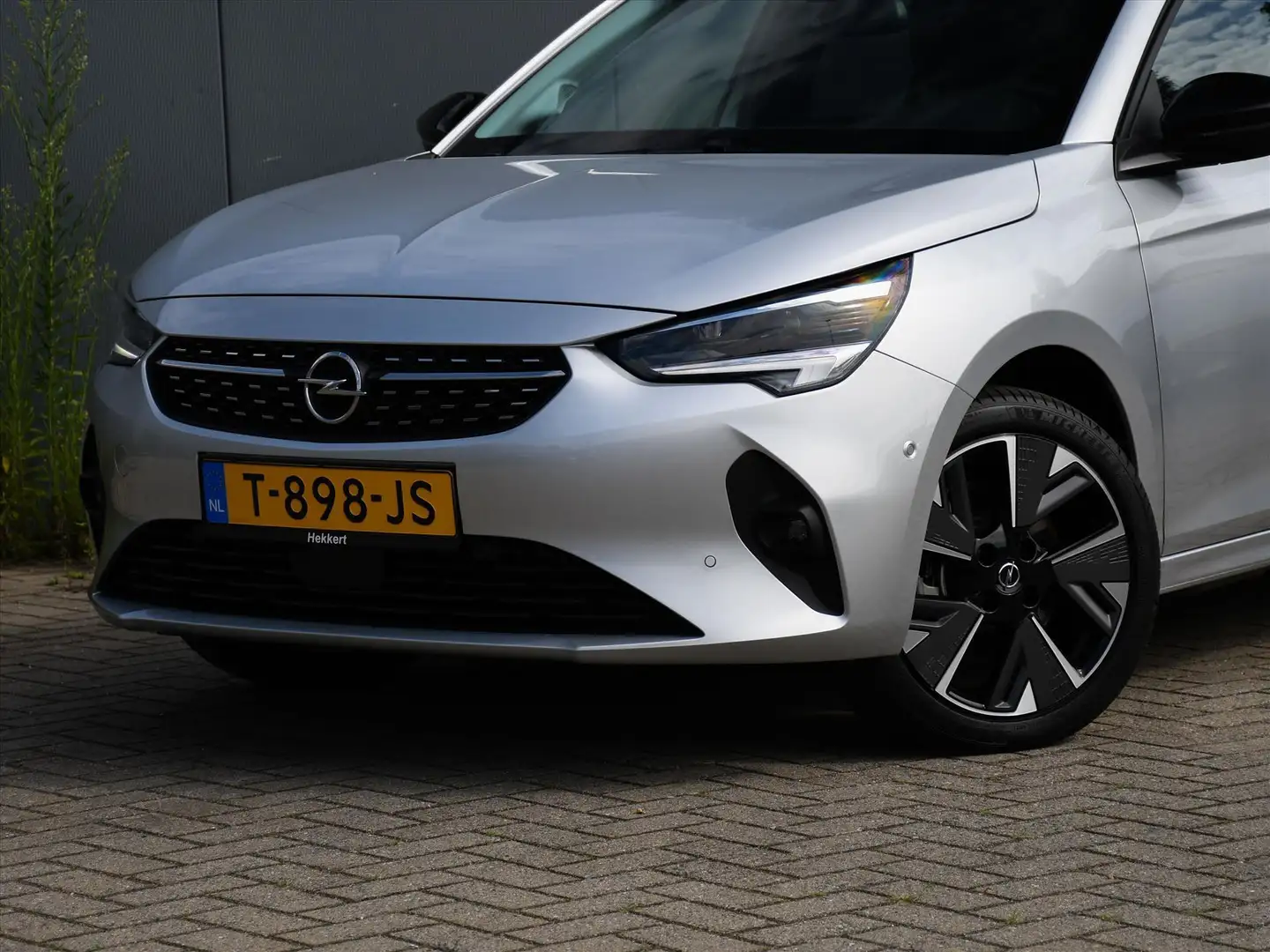 Opel Corsa-e Electric Elegance 50kWh 136pk Automaat PDC + CAM. Grigio - 2