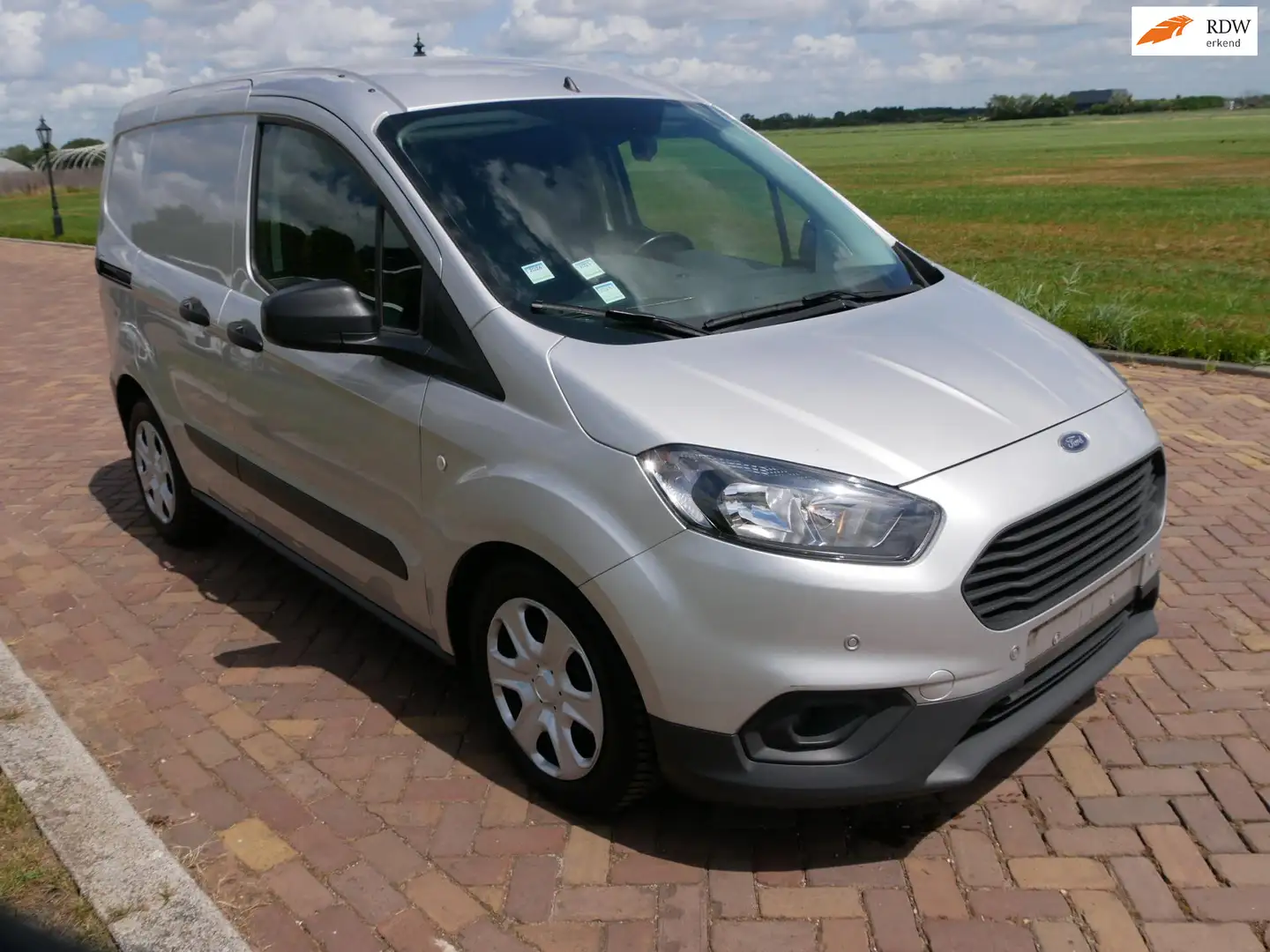 Ford Transit Courier 1.5 TDCI Trend 55kW AC NAVI 2023 !!! ** 5999 EX BT Zilver - 1