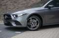 Mercedes-Benz A 250 e AMG Night | Pano Camera Widescreen Carplay LED Grijs - thumbnail 4