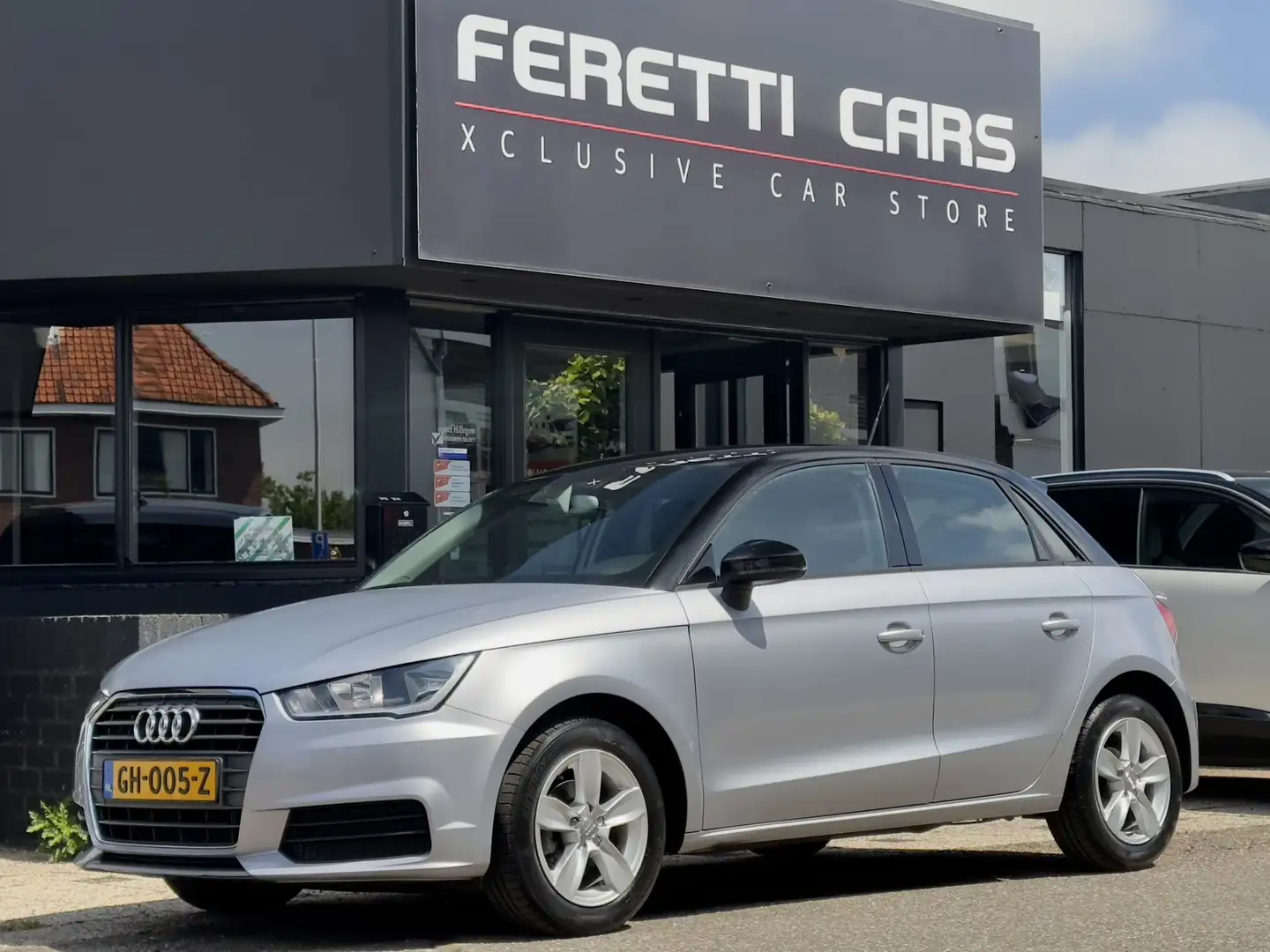 Audi A1 Sportback 1.0 TFSI PRO-LINE 96PK TWO-TONE NAVI AIR Gris - 1