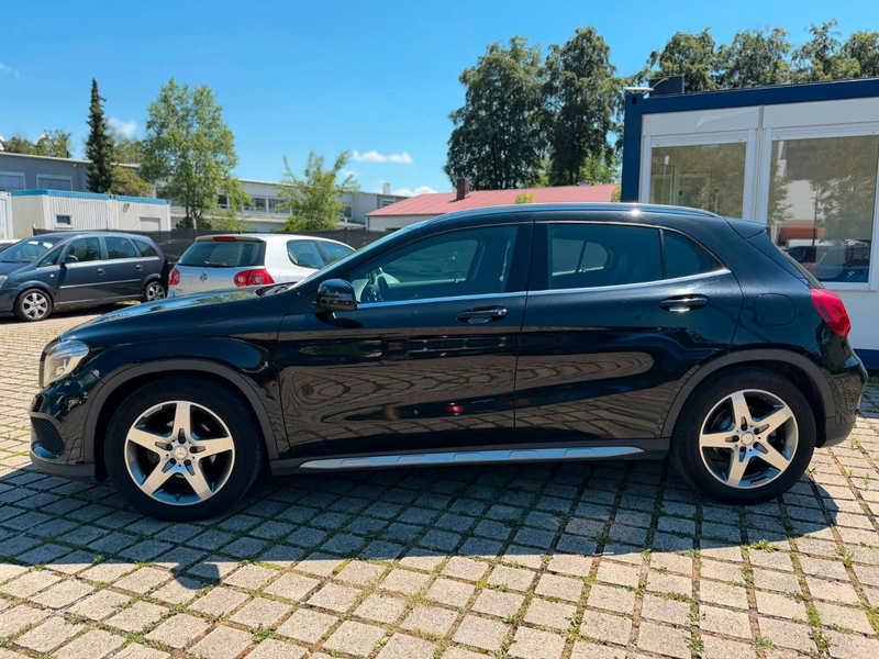 Mercedes-Benz GLA 200 AMG-Line — photo 6