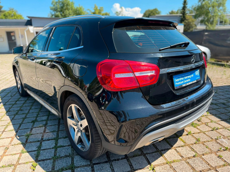 Mercedes-Benz GLA 200 AMG-Line — photo 4