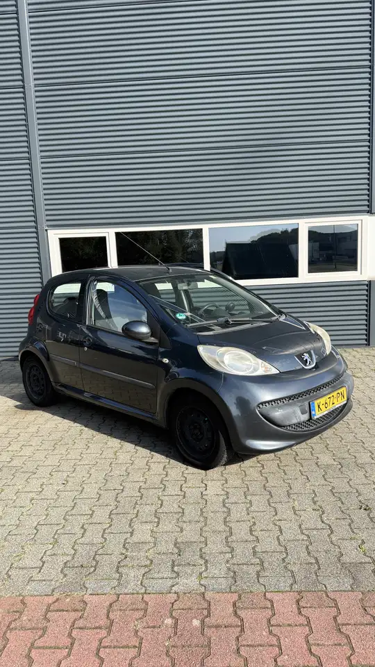 Peugeot 107