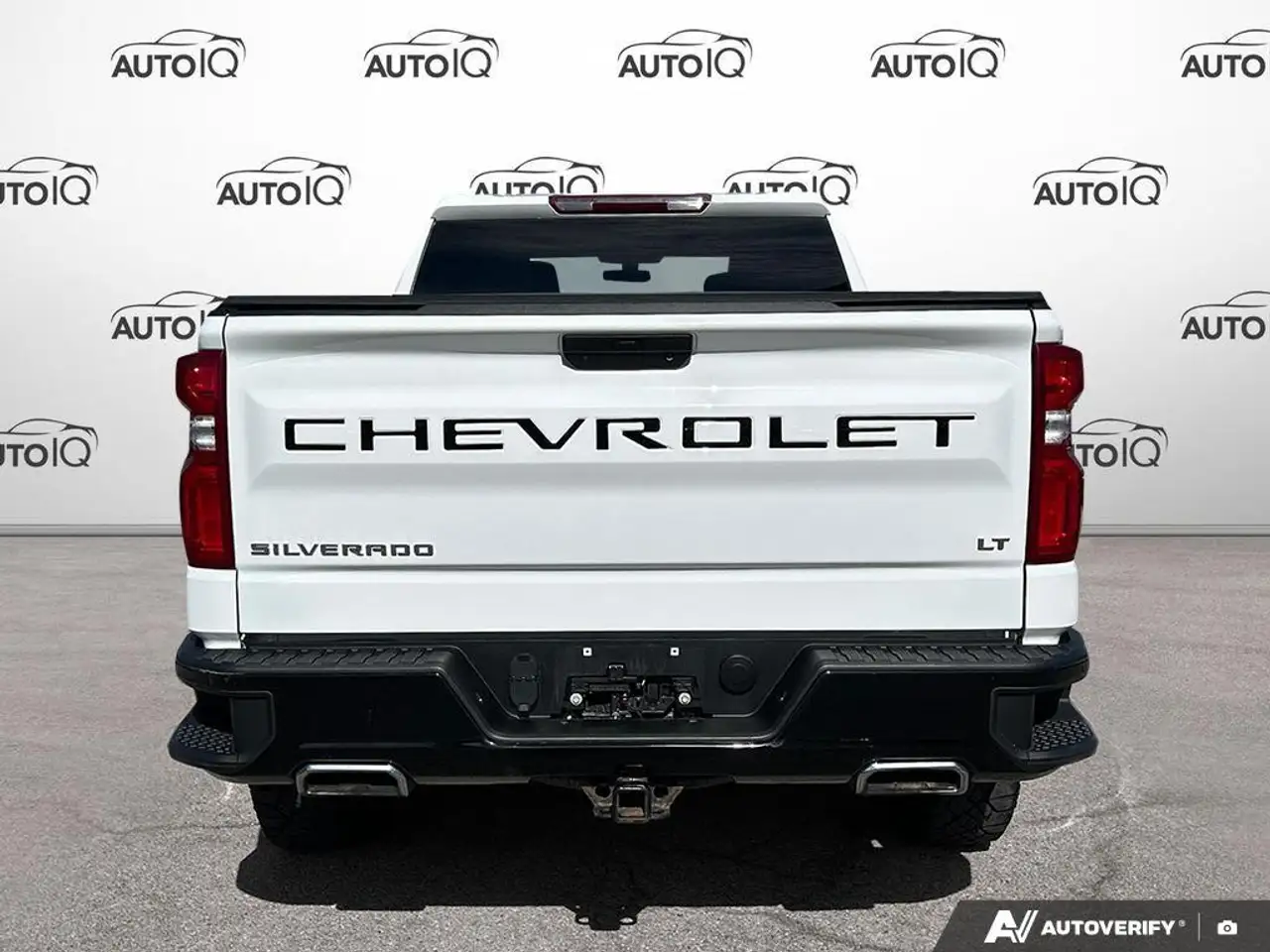 Chevrolet Silverado 1500 снимка Chevrolet Silverado 1500