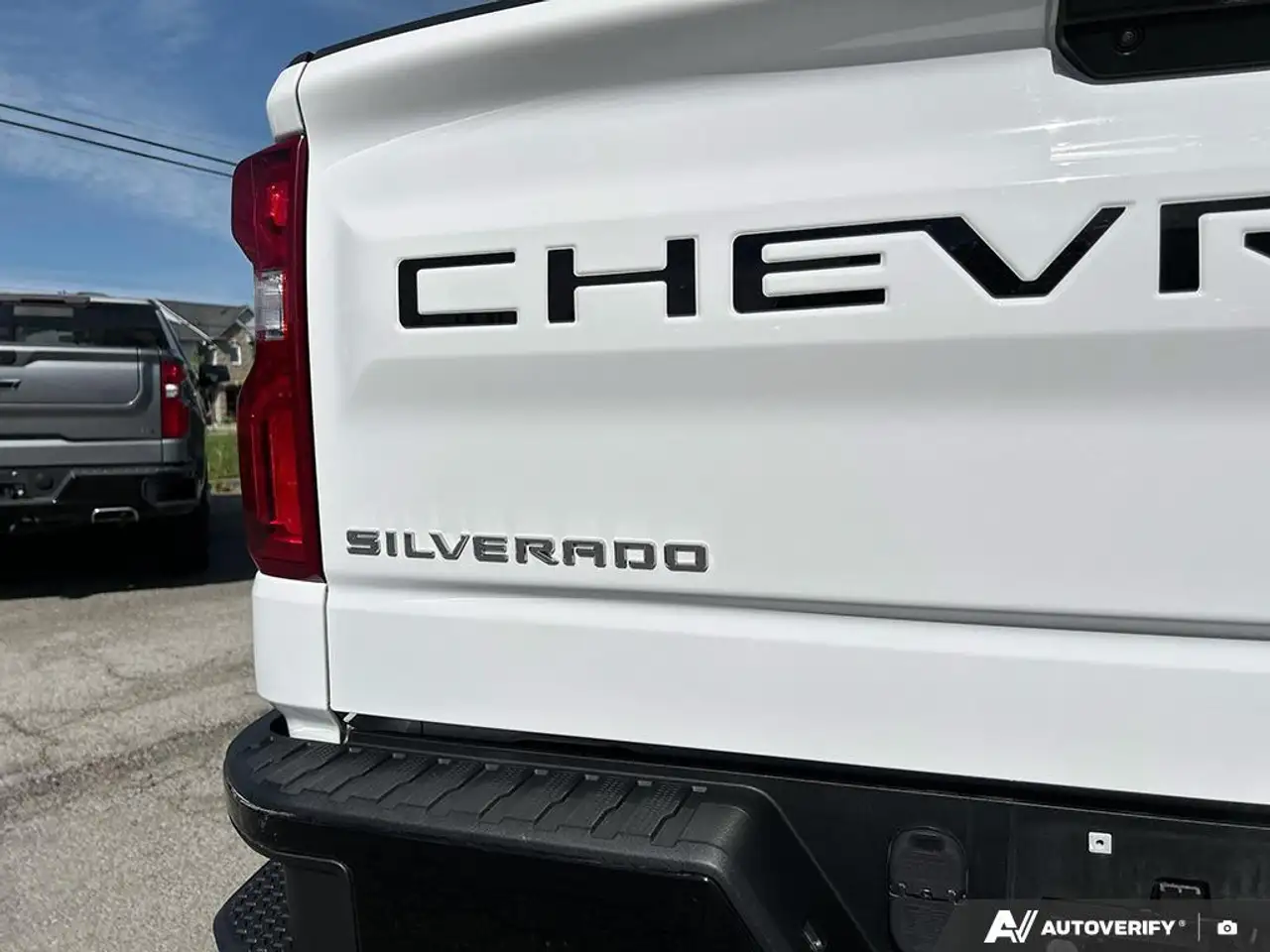 Chevrolet Silverado 1500 снимка Chevrolet Silverado 1500