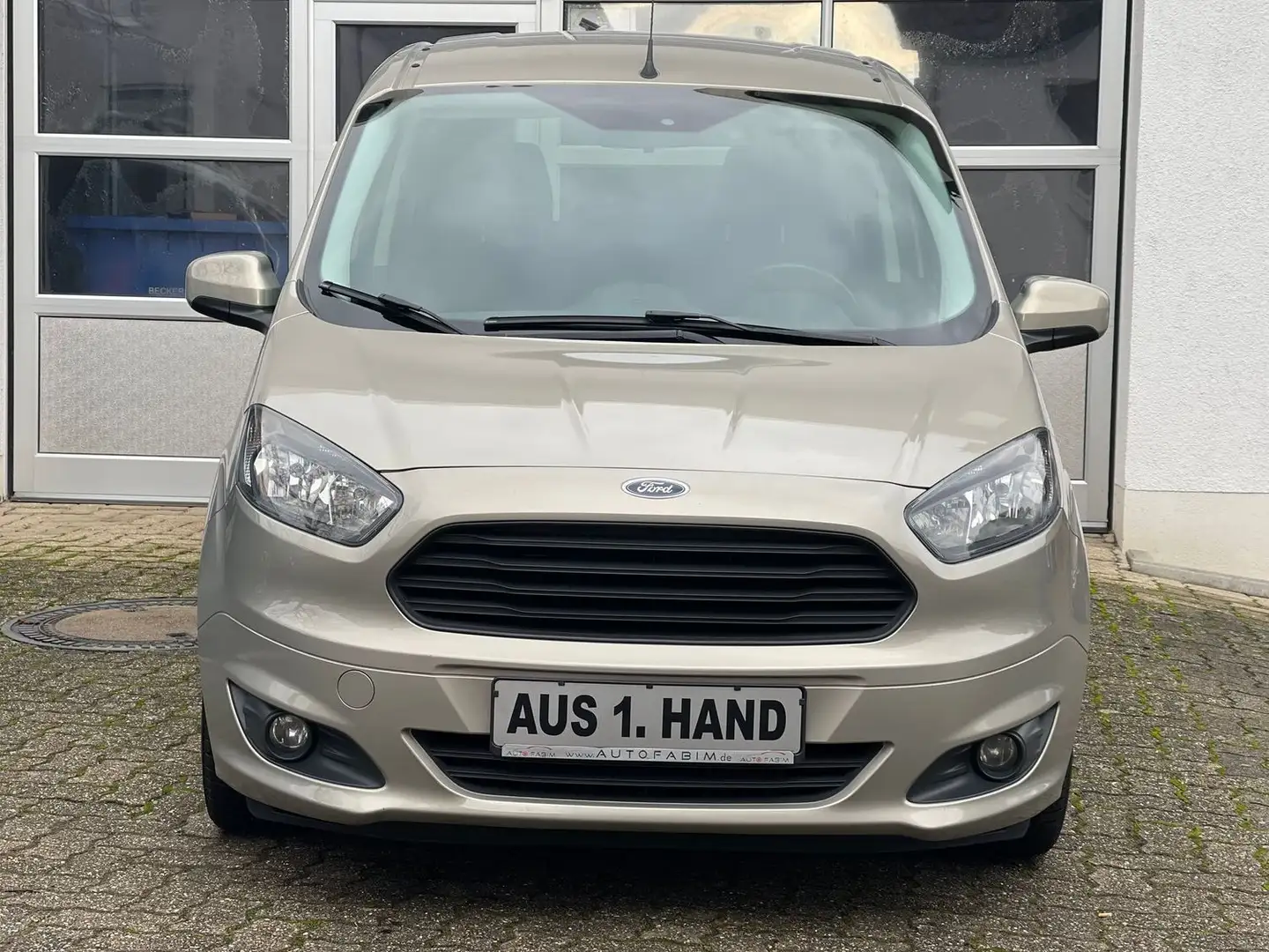 Ford Tourneo Courier 1.HAND* WINTER-PAKET * EURO 6 * 8xBEREIFT Gris - 2