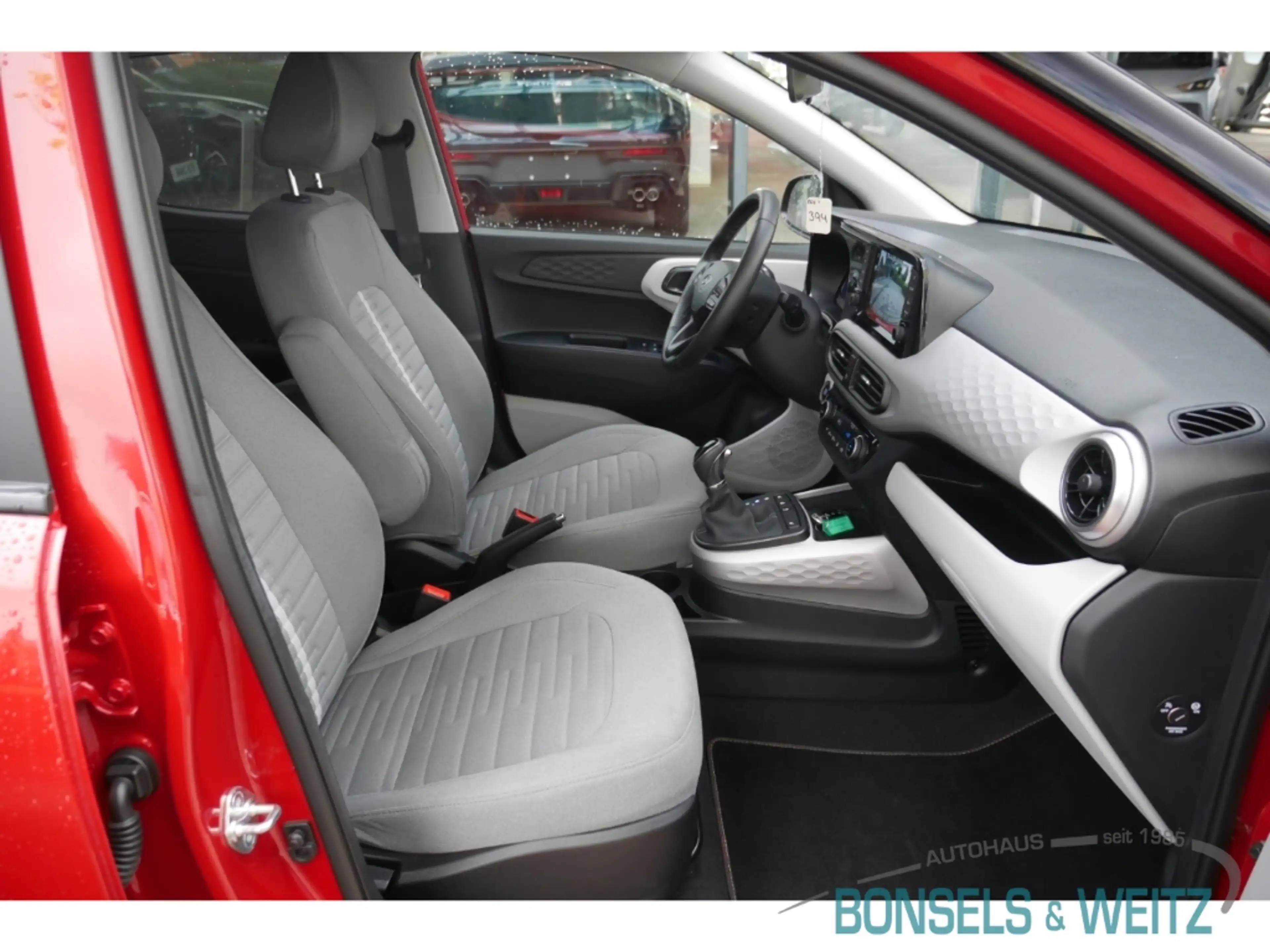 Hyundai i10 1.2 PRIME AUTOMATIK Sportpaket Navi Digitales Cock — photo 7