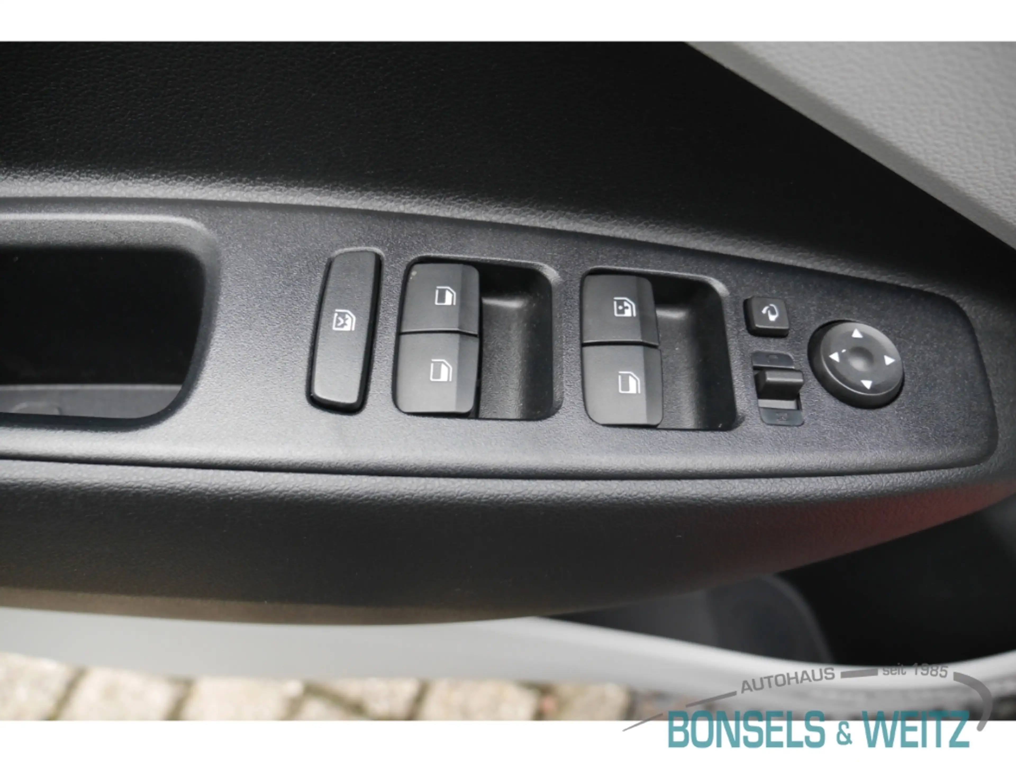 Hyundai i10 1.2 PRIME AUTOMATIK Sportpaket Navi Digitales Cock — photo 10