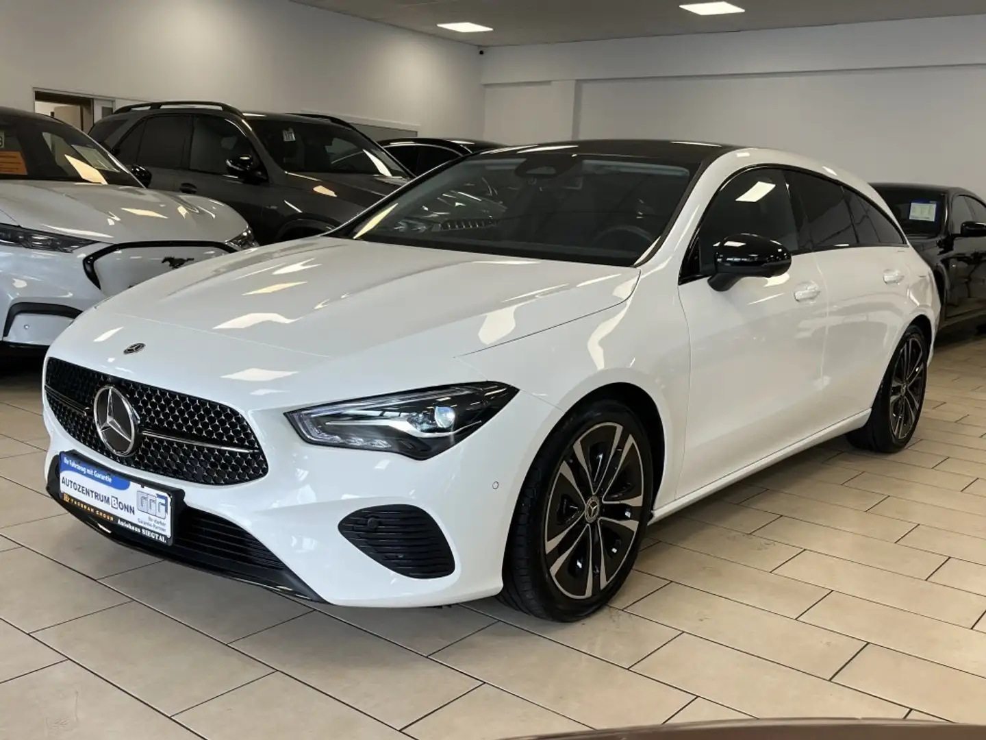 Mercedes-Benz CLA 220 d*ACC*LED*Pano*Navi*Cam* Fehér - 1