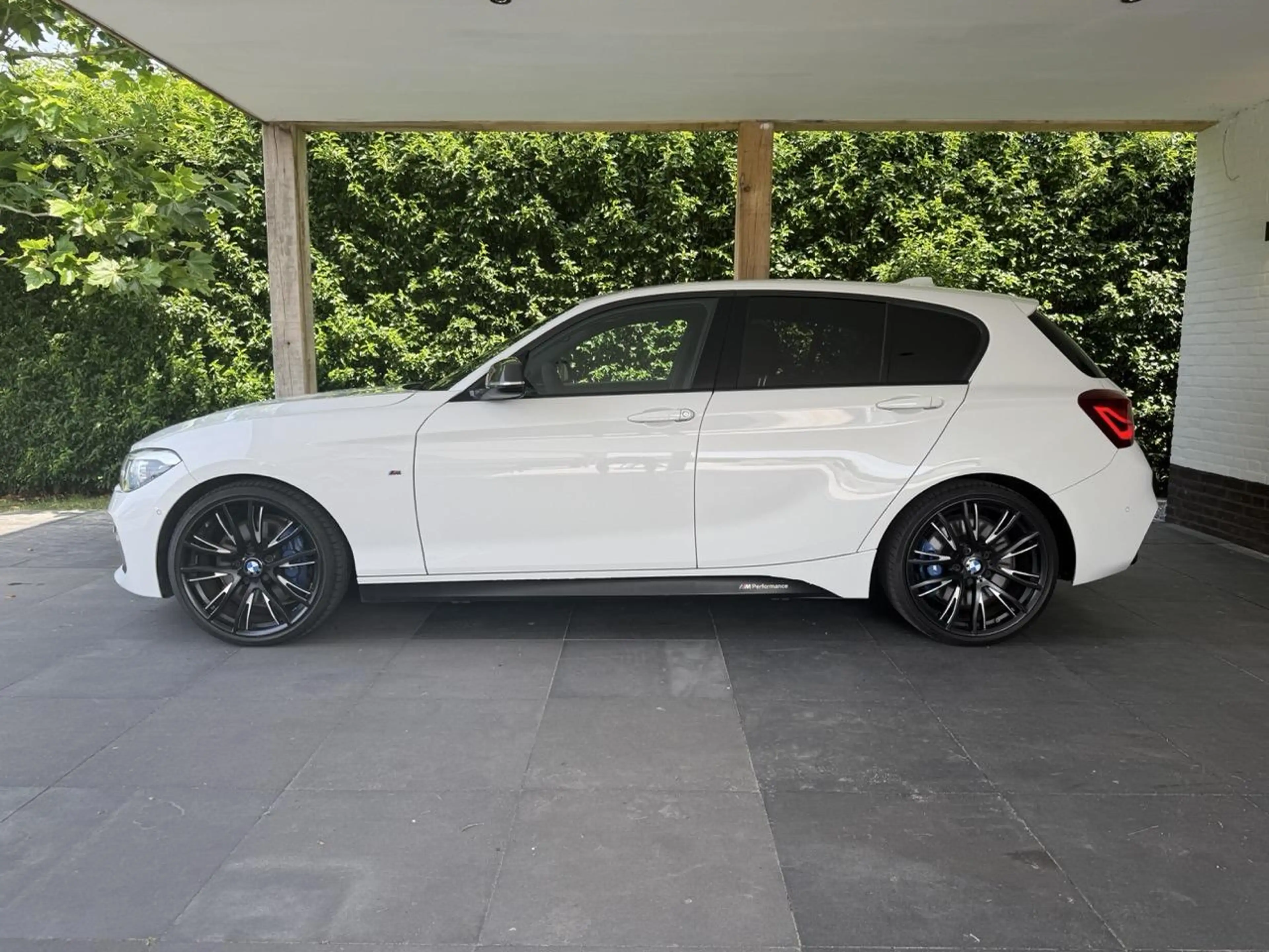 BMW 140 1-serie M140i xDrive High Executive M Performance — photo 8