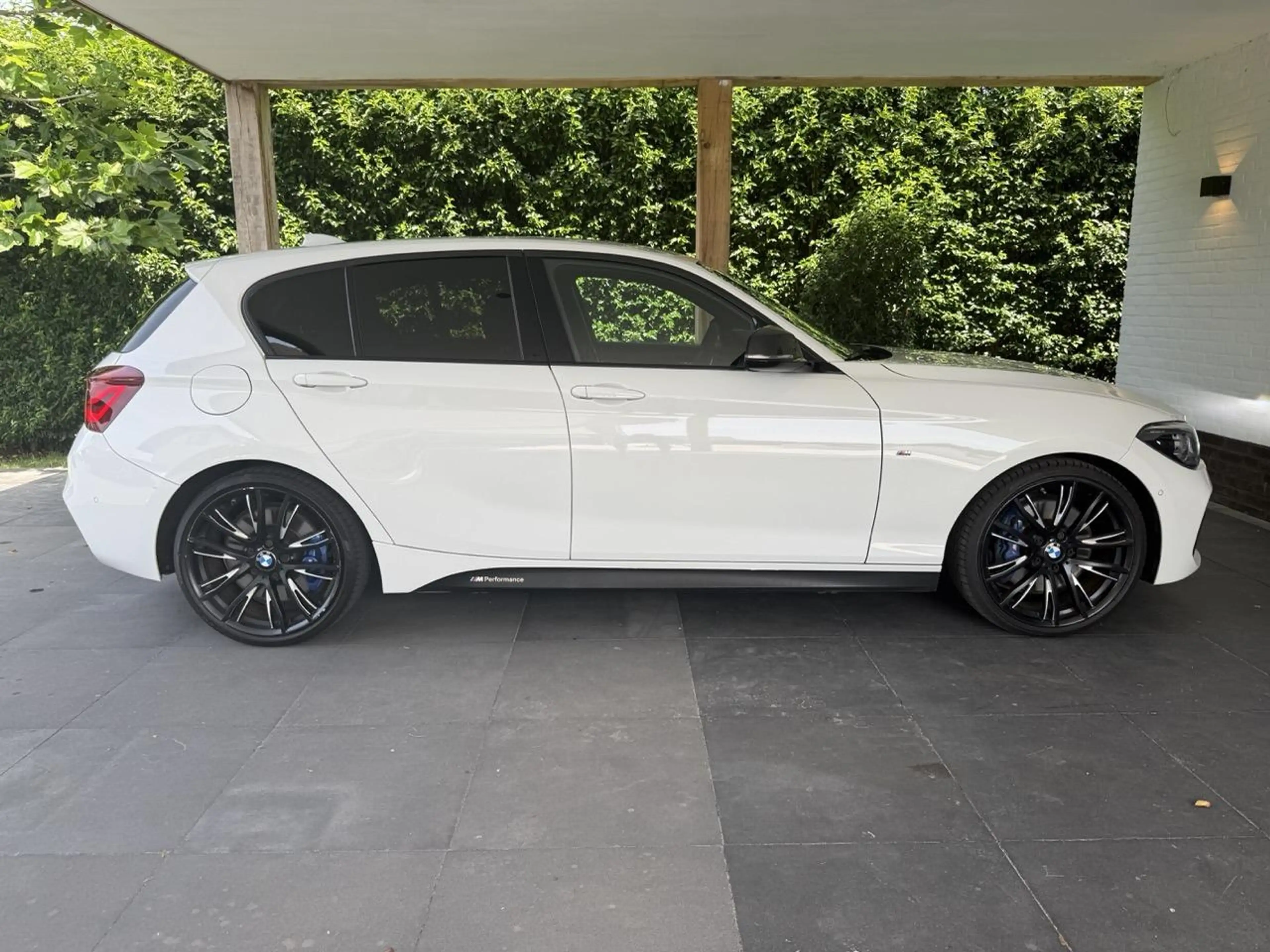 BMW 140 1-serie M140i xDrive High Executive M Performance — photo 3