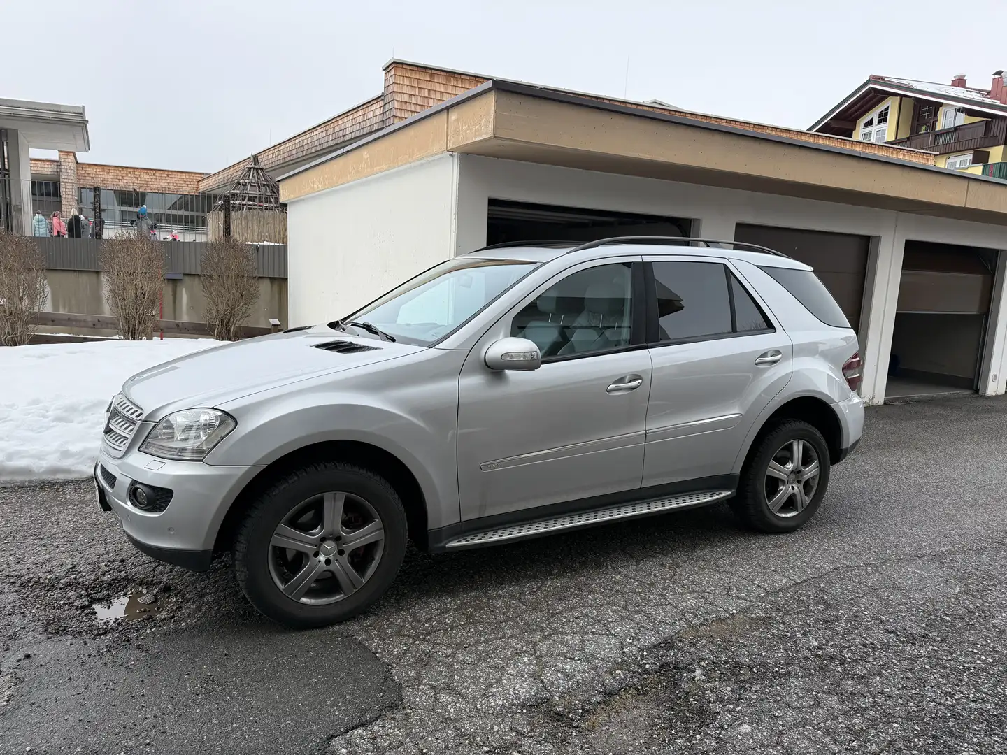 Mercedes-Benz ML 320 ML 320 CDI 4MATIC Aut. Silber - 2