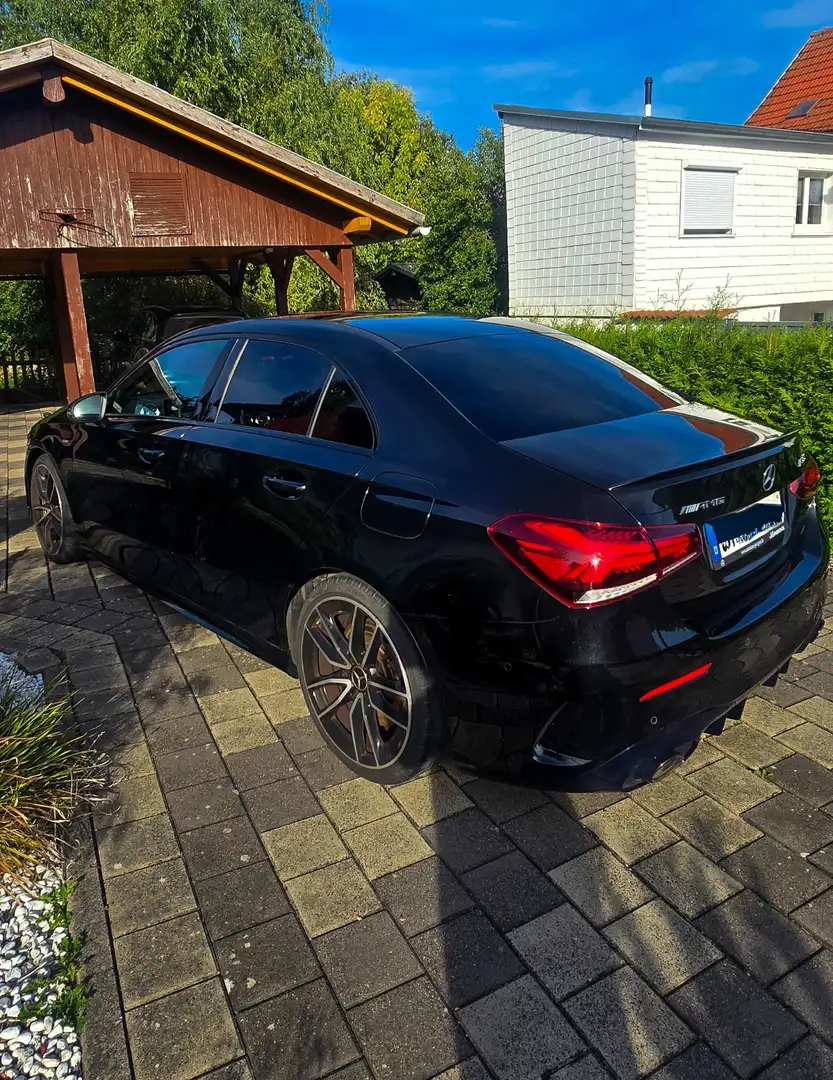 Mercedes-Benz A 35 AMG 4Matic Speedshift DCT 7G Schwarz - 2