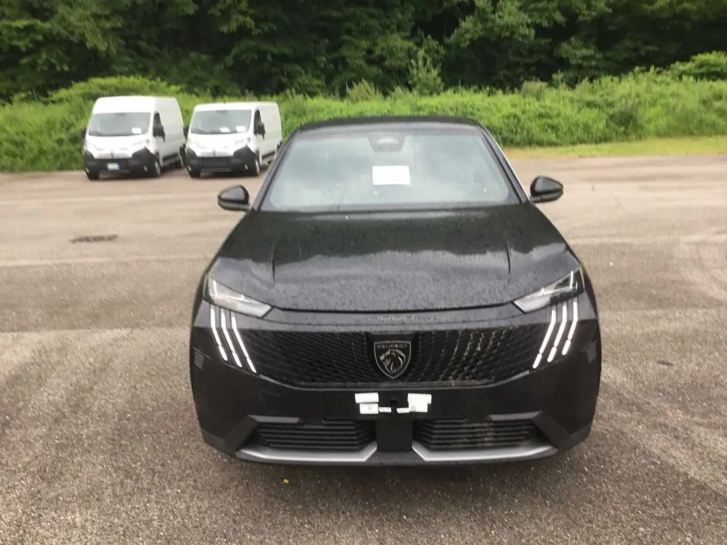 Peugeot 3008 Allure 1.2 Hybrid 145 cv - Nuova Zwart - 2