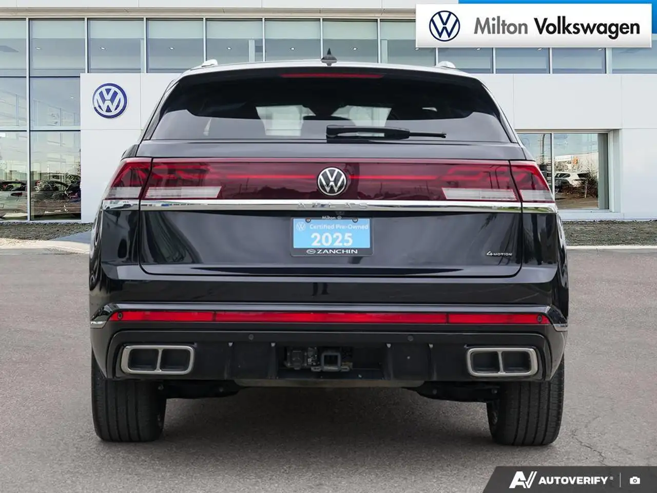 Volkswagen Atlas снимка Volkswagen Atlas