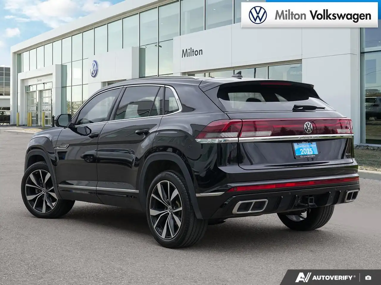 Volkswagen Atlas снимка Volkswagen Atlas