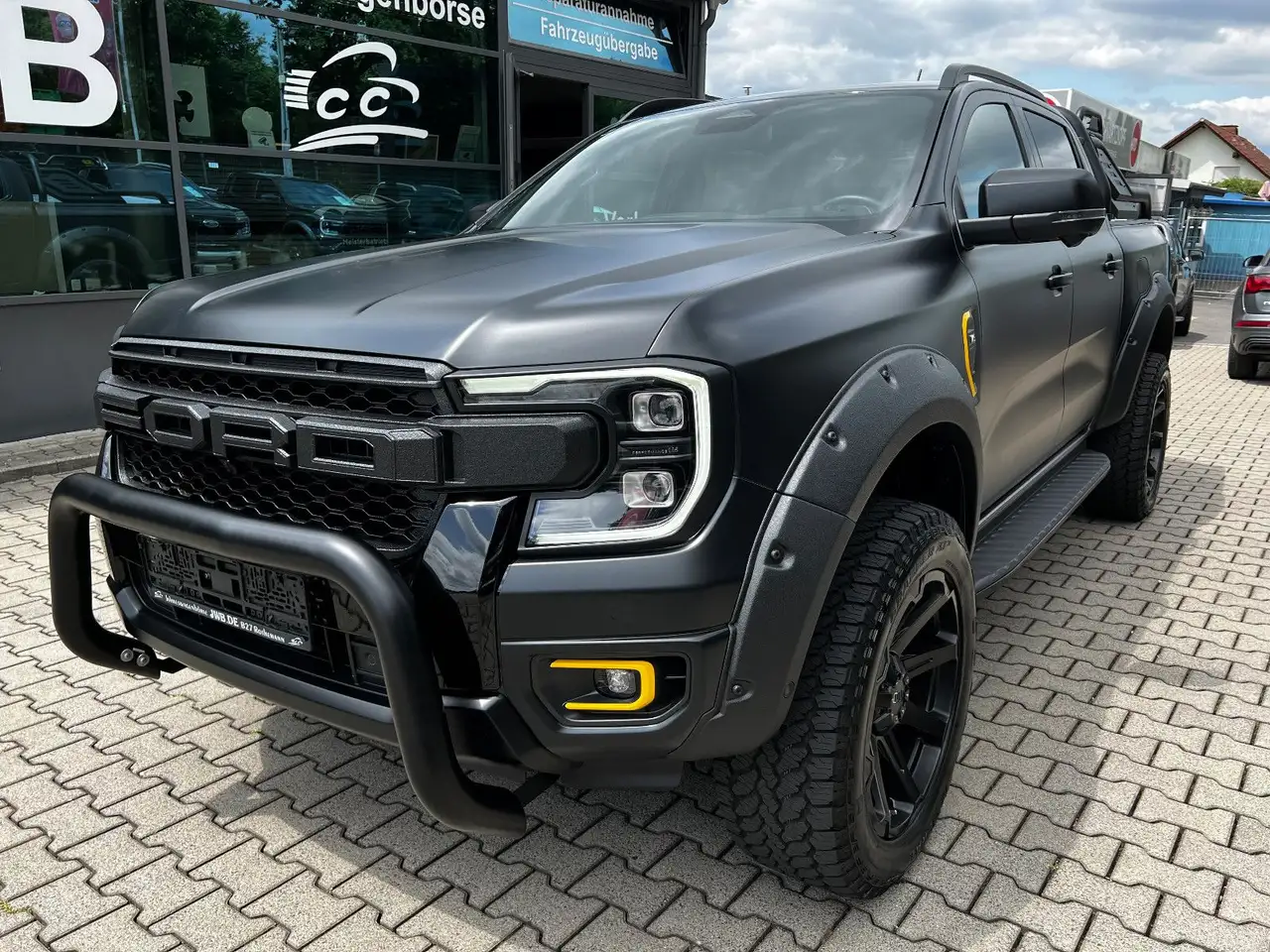 Ford Ranger Platinum 3,0d FOLIERT HÖHER T73 e-Rollo Standhzg 4