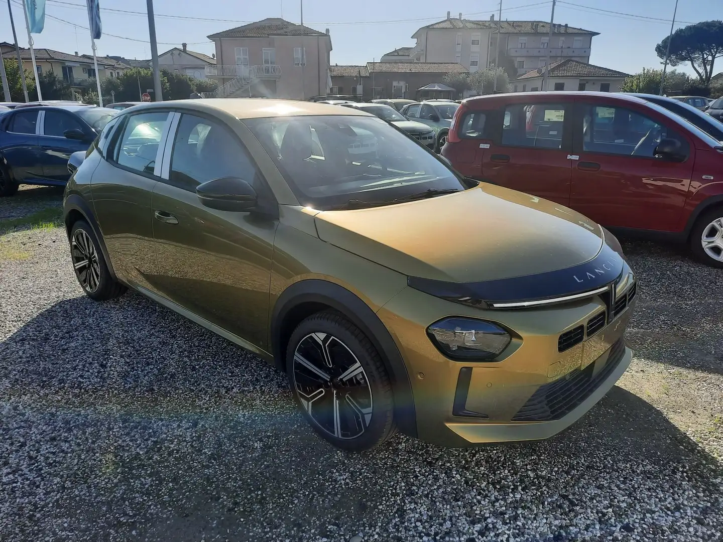 Lancia Ypsilon Hybrid e-DCT Oro - 1