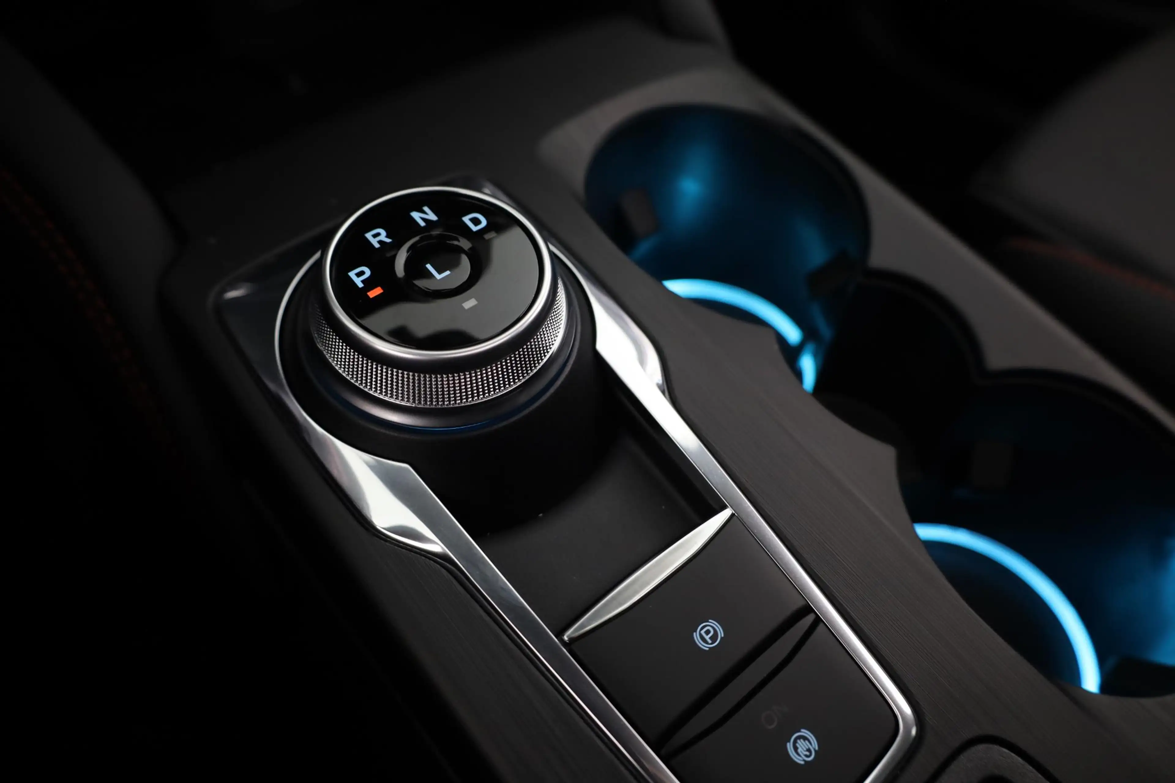 Ford Kuga 2.5 PHEV ST-Line X Black Pack | Panoramadak | Elek — photo 14