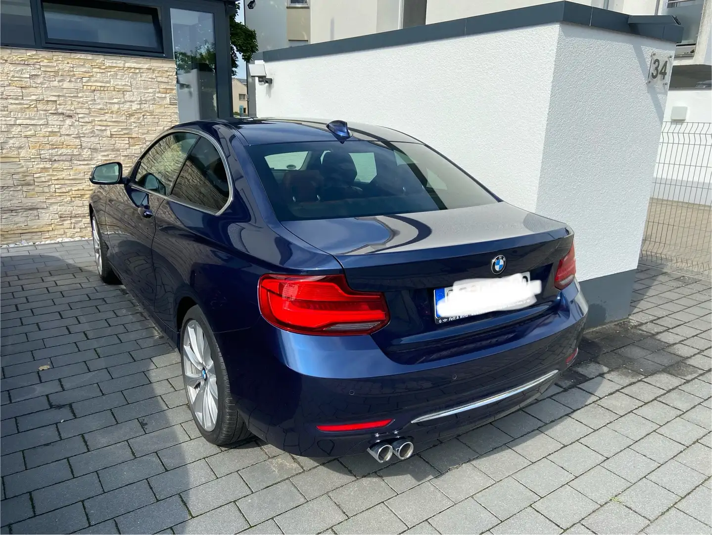 BMW 220 2er Coupe Diesel 220d Coupe Aut. Luxury Line Niebieski - 1
