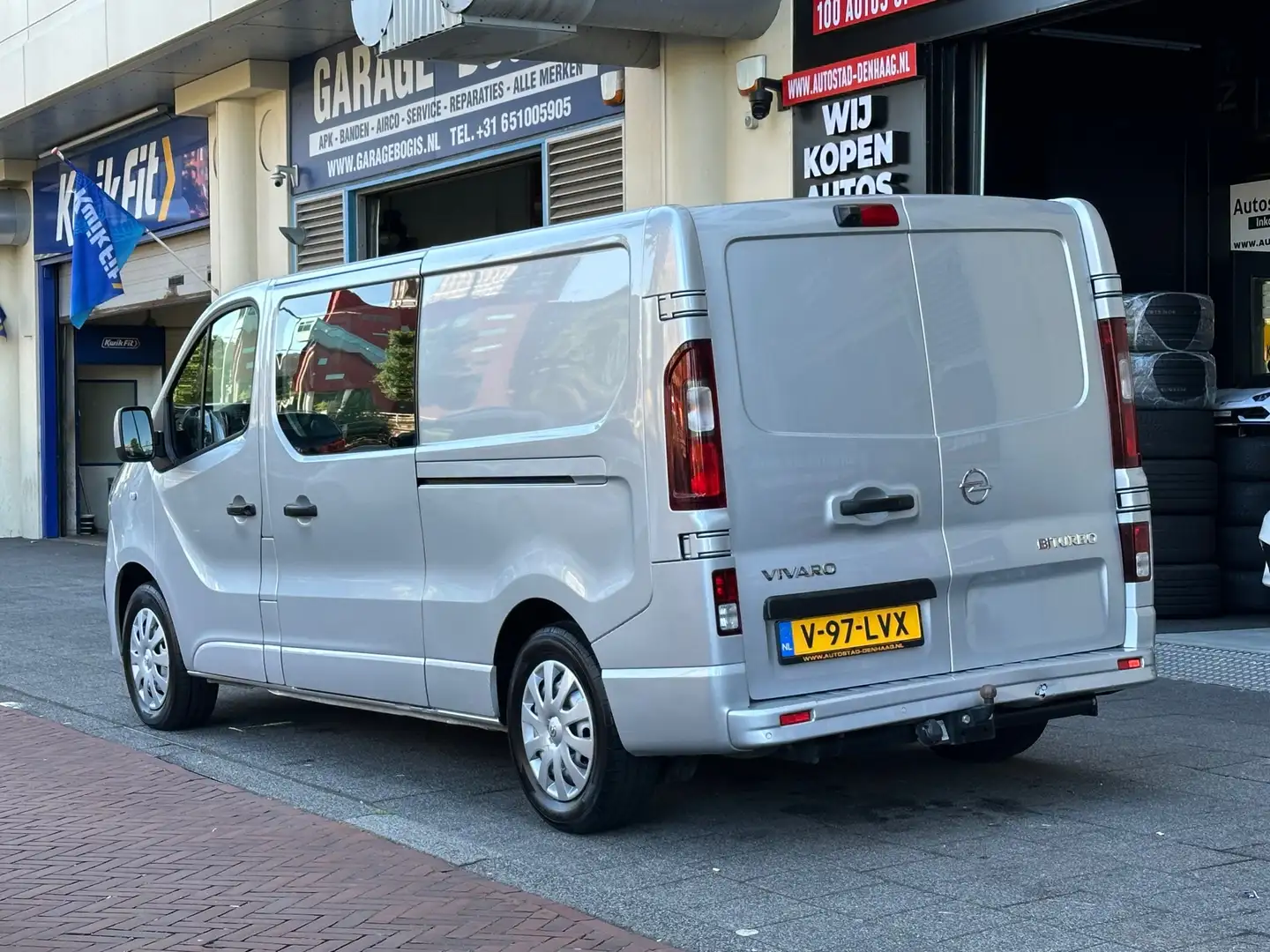 Opel Vivaro 1.6 CDTI L2H1 DC Innovation EcoFlex Navi Clima Cam - 2