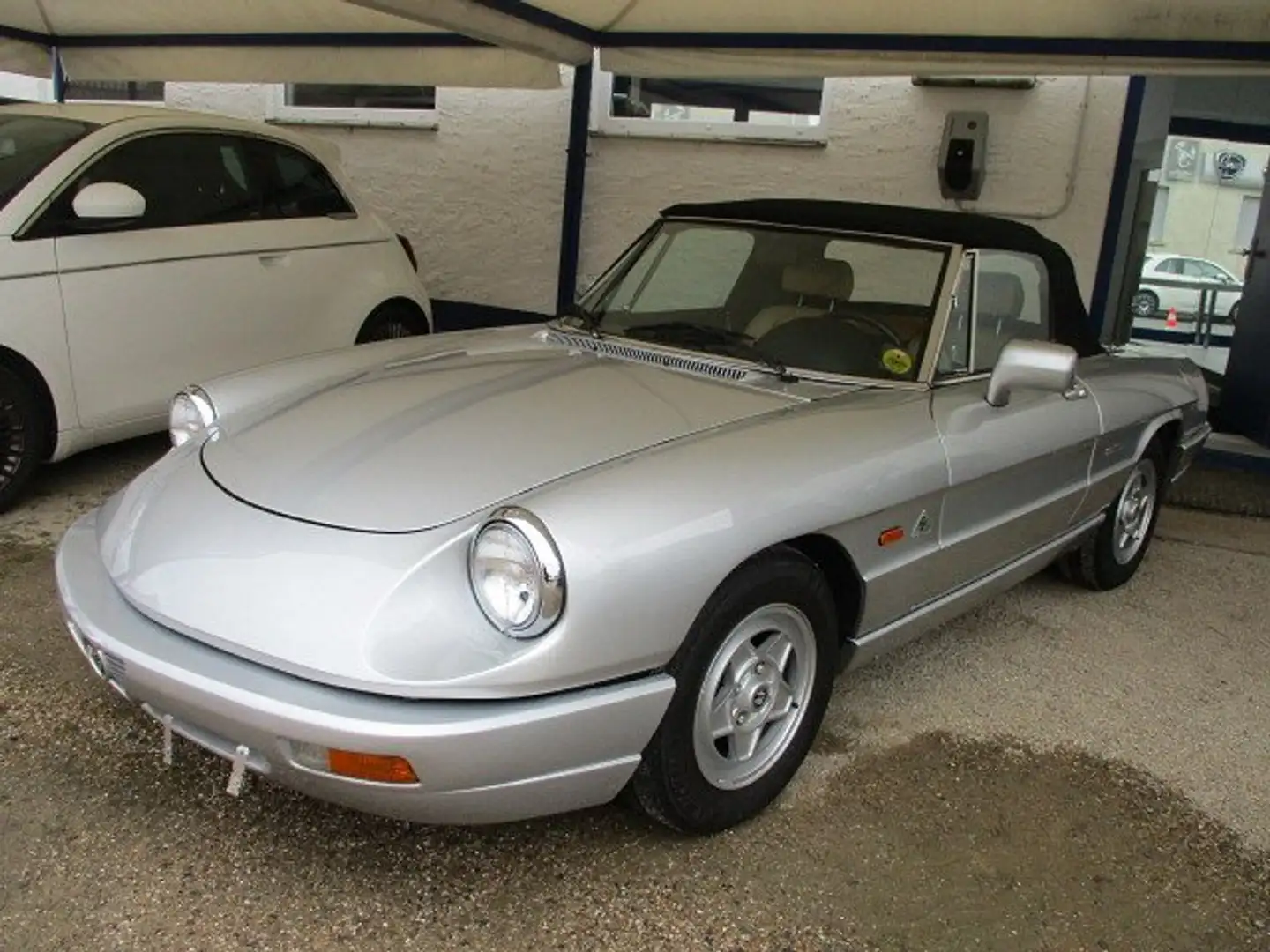 Alfa Romeo Spider Cabrio Grau - 2
