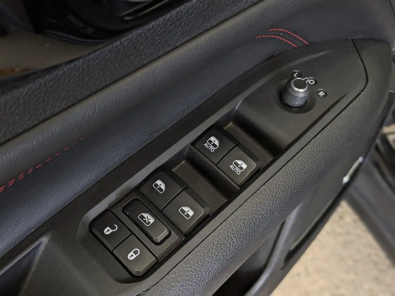 Jeep Compass photo Jeep Compass