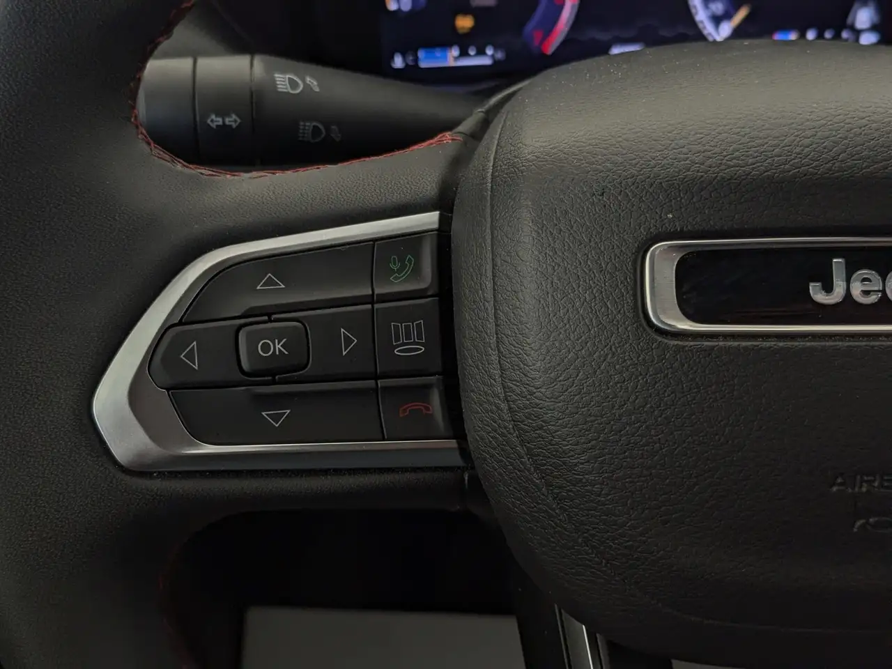Jeep Compass photo Jeep Compass