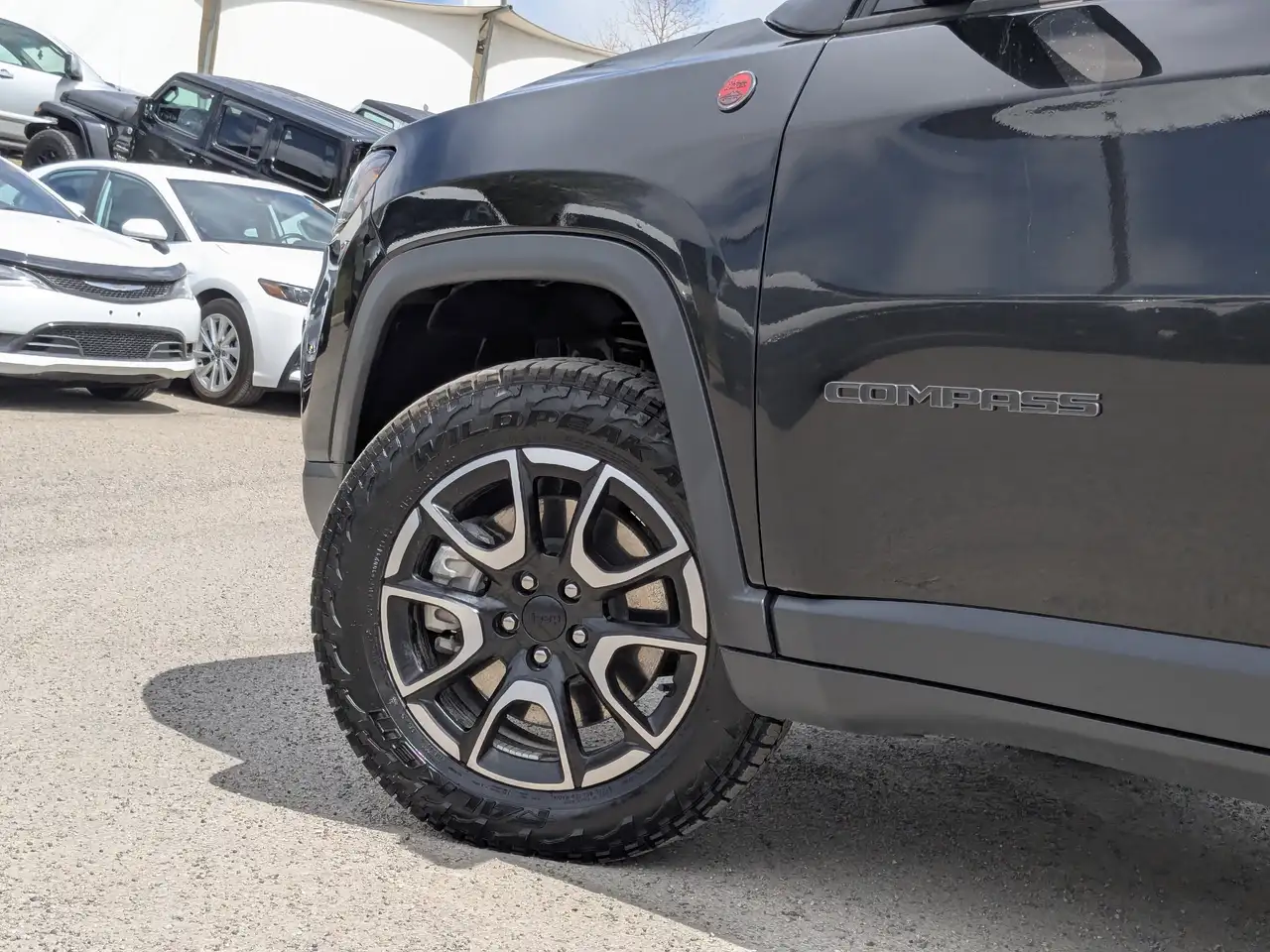 Jeep Compass photo Jeep Compass