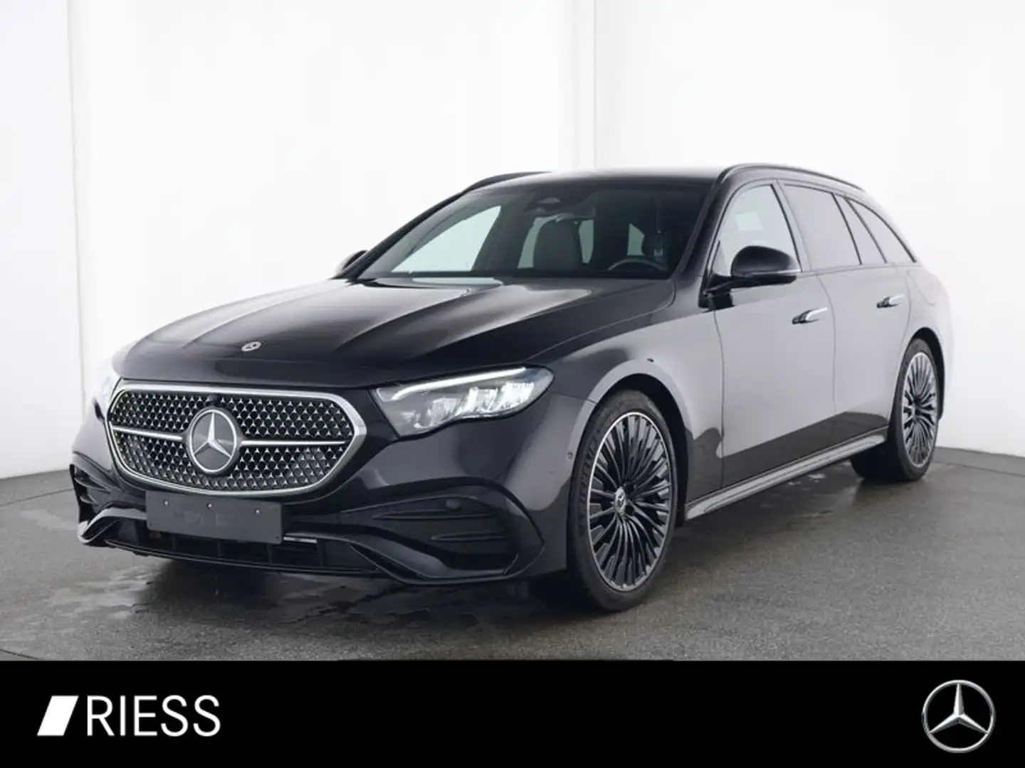 Mercedes-Benz E 300 e T AMG Sport Night Superscreen AHK 20" Schwarz - 1