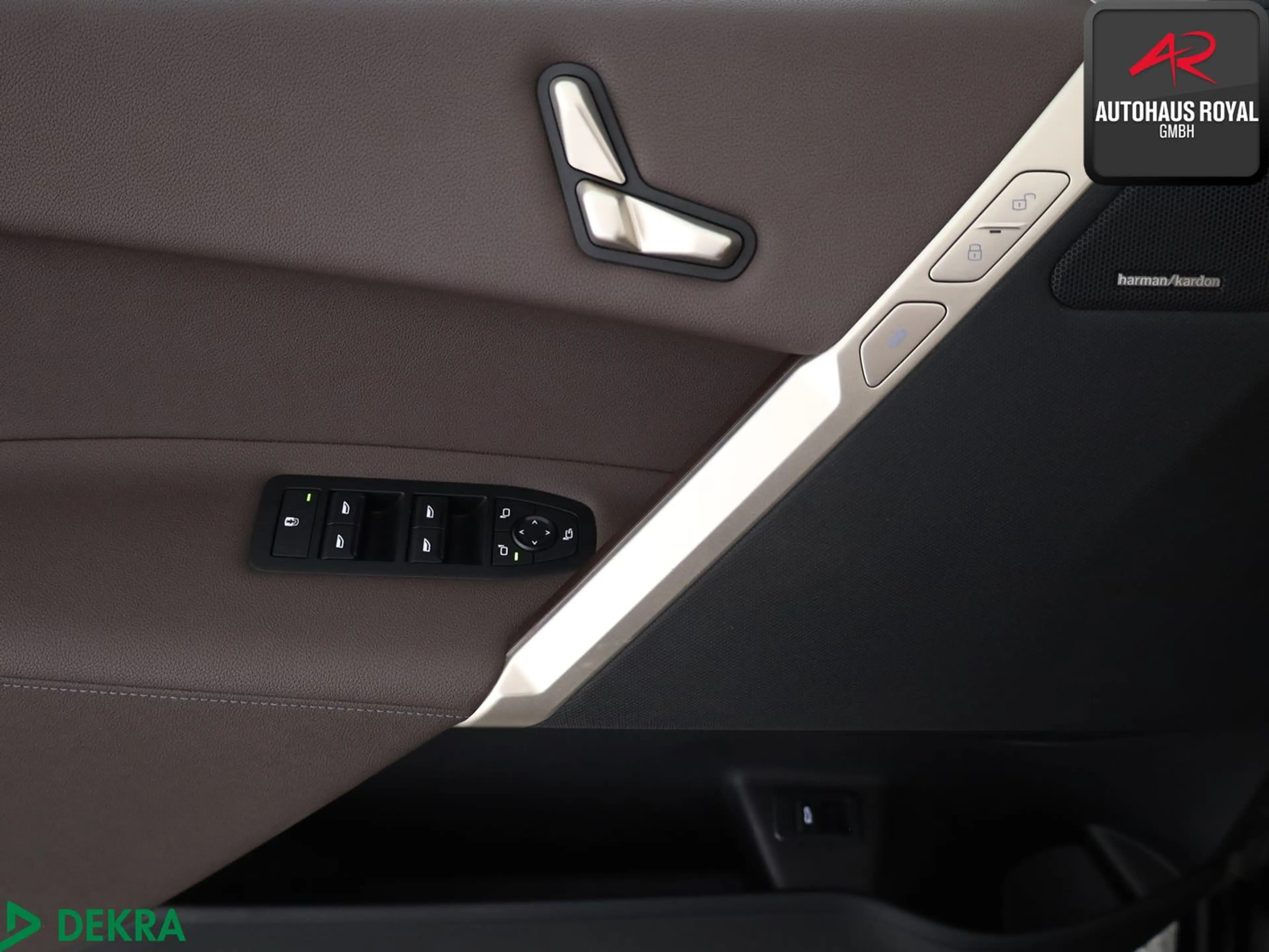 BMW iX xDrive40 SPORT LASER,SKYLOUNGE,360GRAD,HEADUP — photo 14