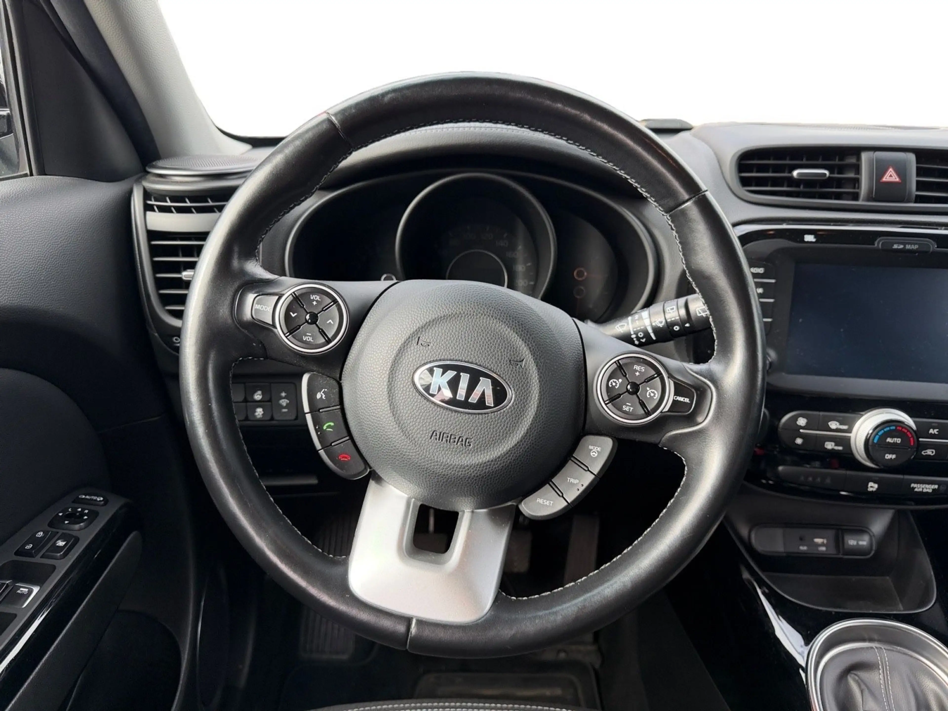 Kia Soul Dream Team 1.6 Euro6 — photo 13