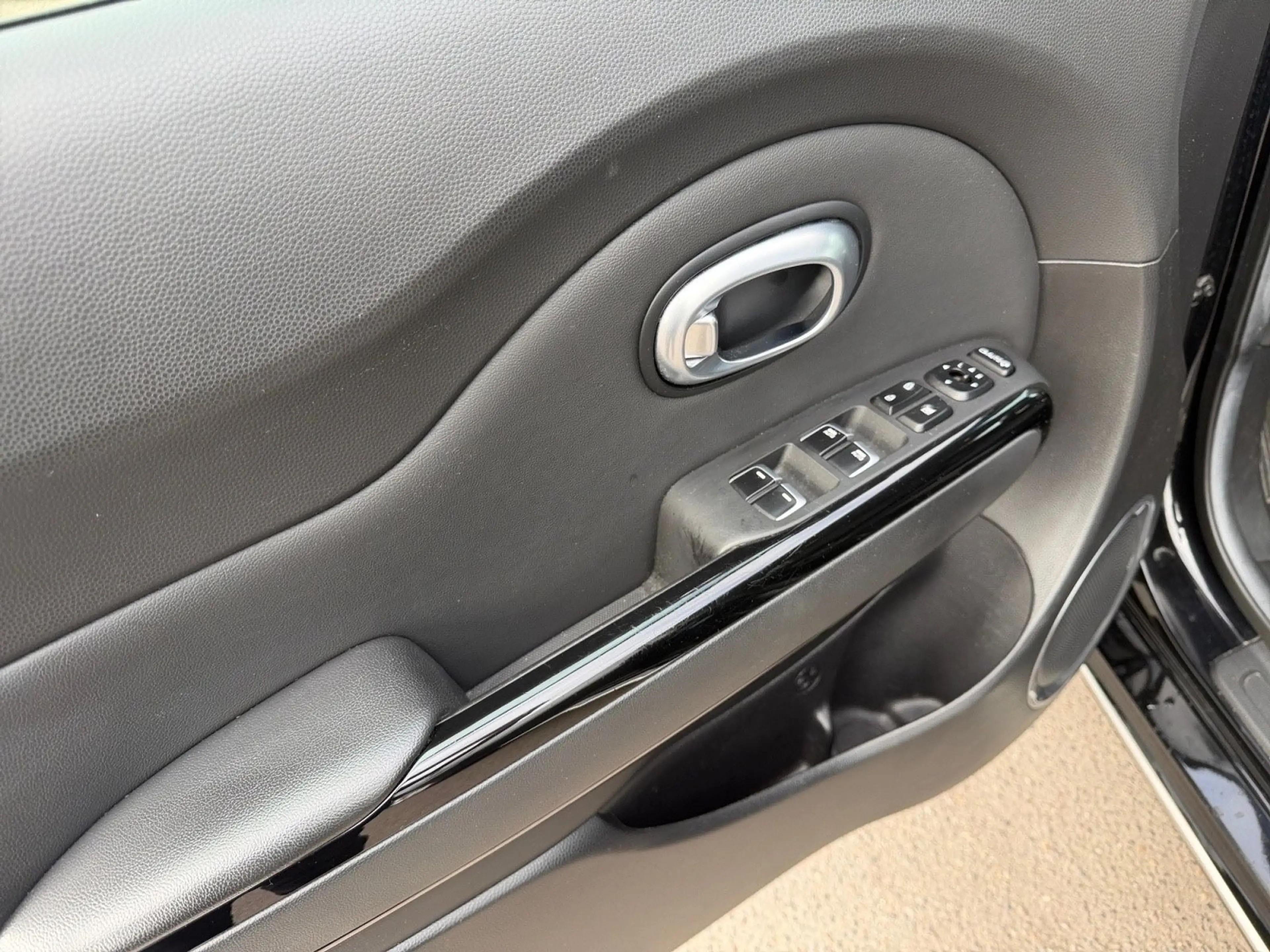 Kia Soul Dream Team 1.6 Euro6 — photo 11
