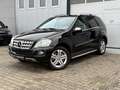 Mercedes-Benz ML 420 CDI°Harman&Kardon°Camera°Ahk°Luft°Mem°Key Schwarz - thumbnail 1