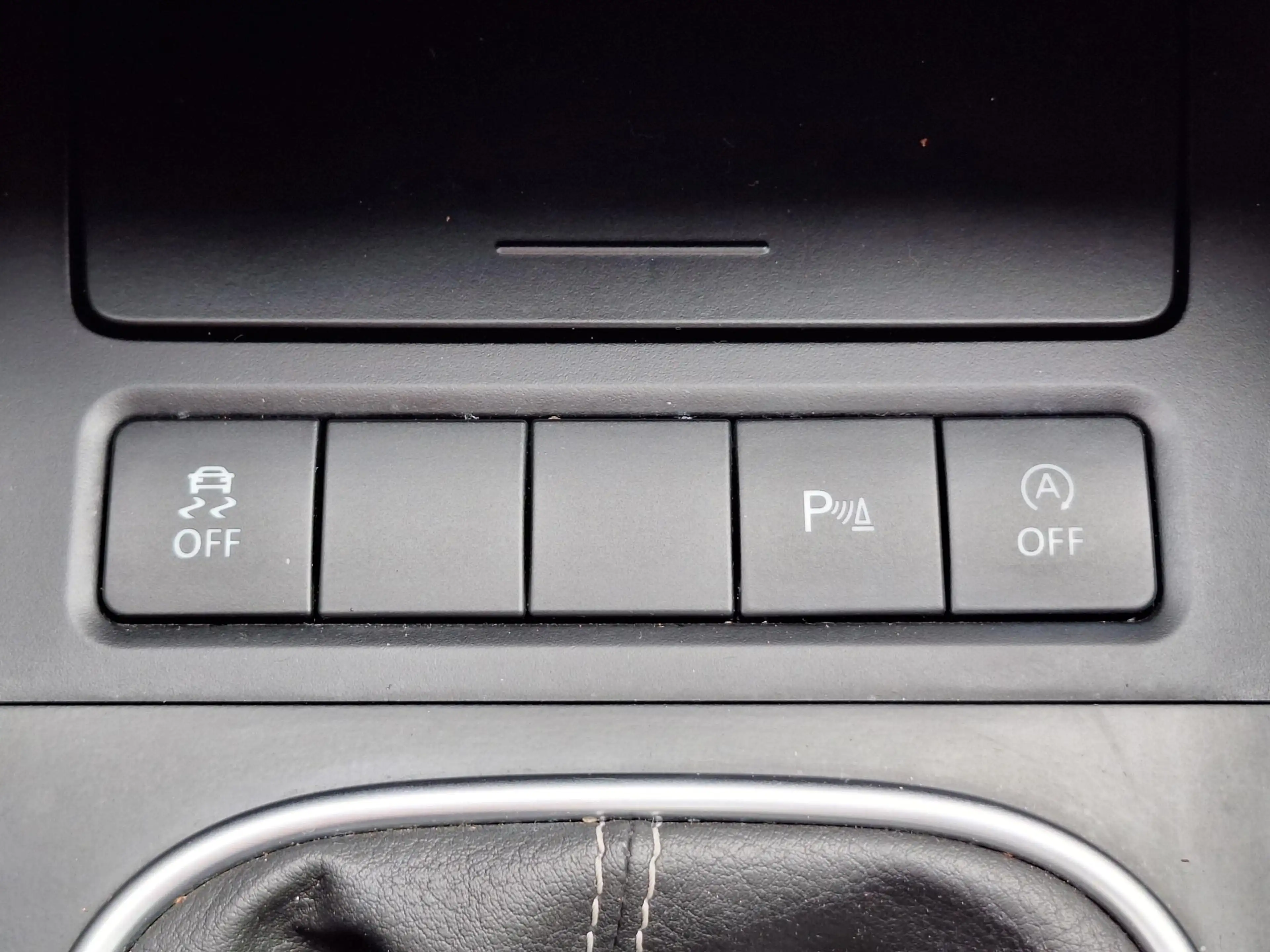 Volkswagen Golf Cabriolet 1.2 TSI 105pk Cup (Trekhaak,Clima,Pdc,Cruise,LM) — photo 26