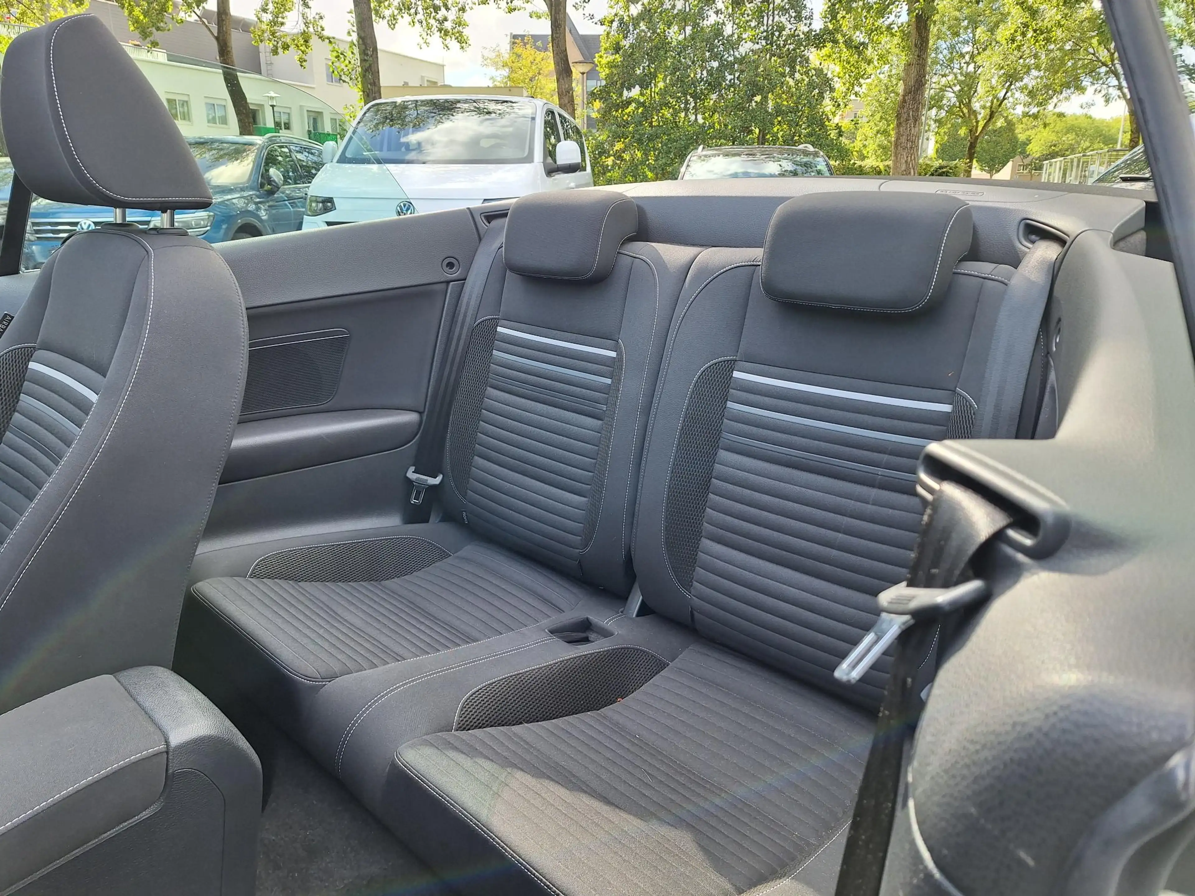 Volkswagen Golf Cabriolet 1.2 TSI 105pk Cup (Trekhaak,Clima,Pdc,Cruise,LM) — photo 14