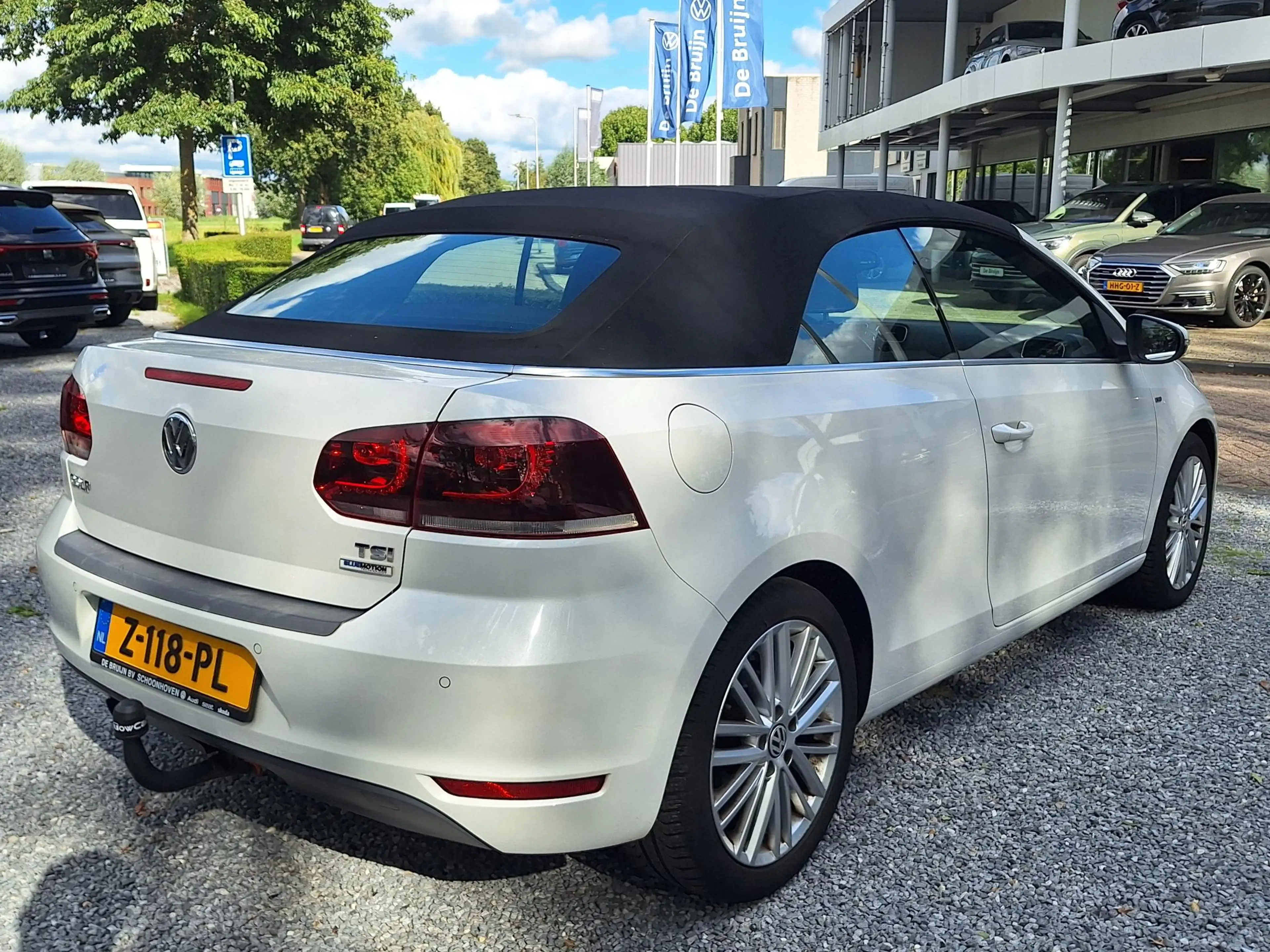 Volkswagen Golf Cabriolet 1.2 TSI 105pk Cup (Trekhaak,Clima,Pdc,Cruise,LM) — photo 2