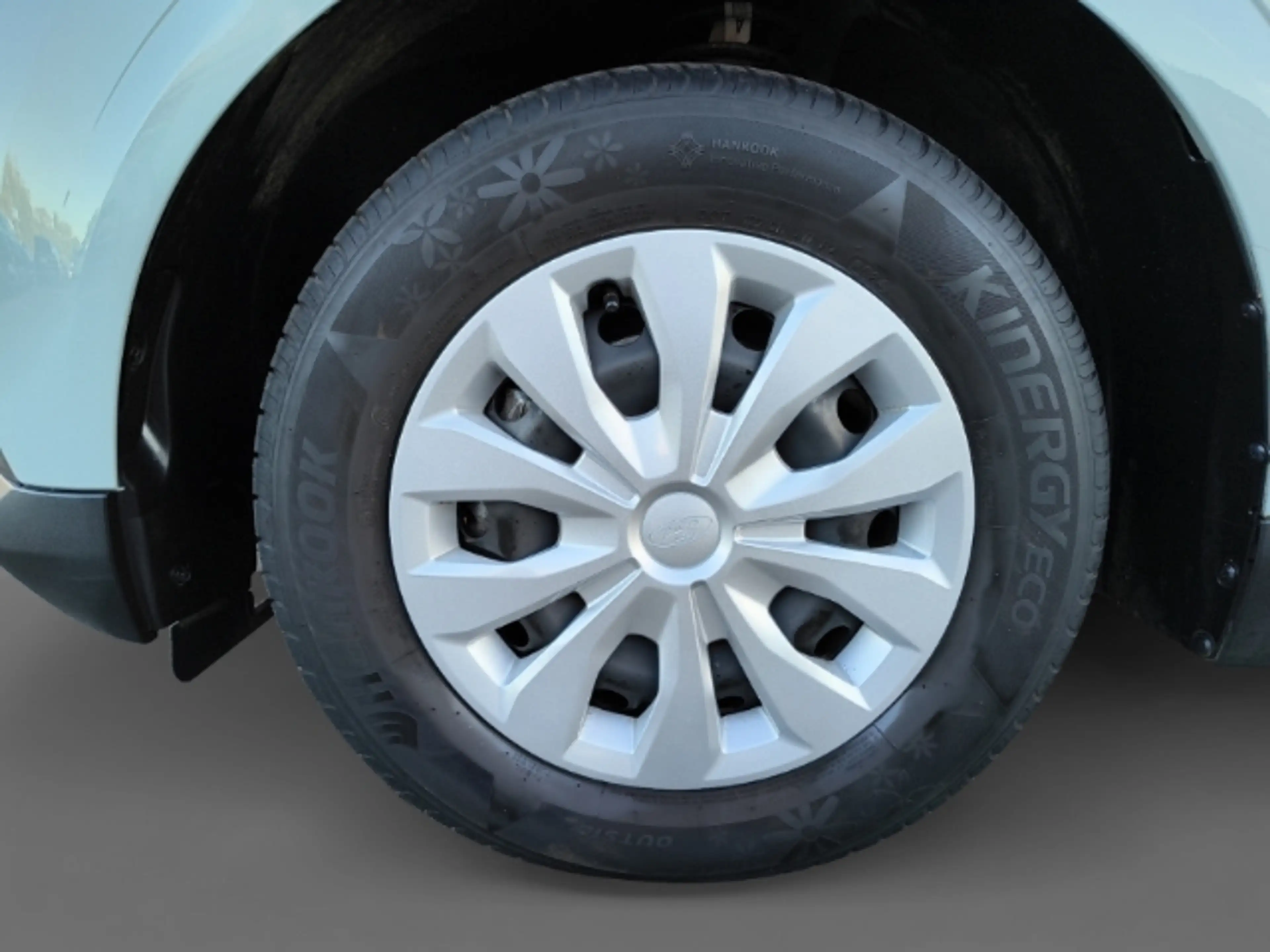 Ford Tourneo Courier RFK-8 Fach BEREIFT-DAB-ASSIST.-TEMPO-MFL-ANDROID — photo 14