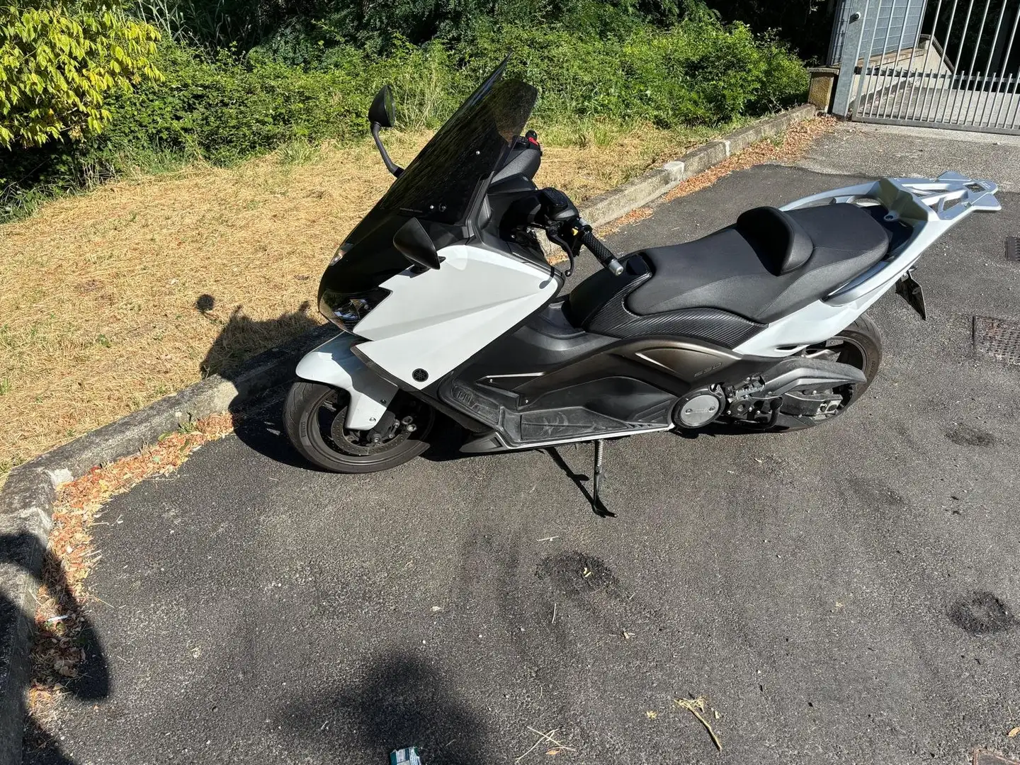 Yamaha TMAX 530 Bianco - 2