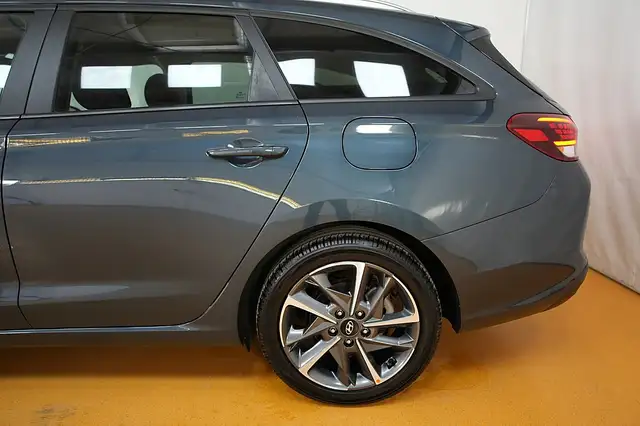Hyundai I30 view 5