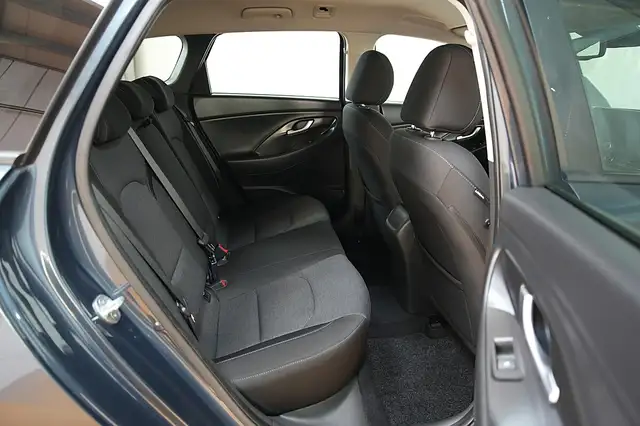 Hyundai I30 view 8