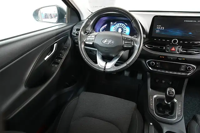 Hyundai I30 view 4