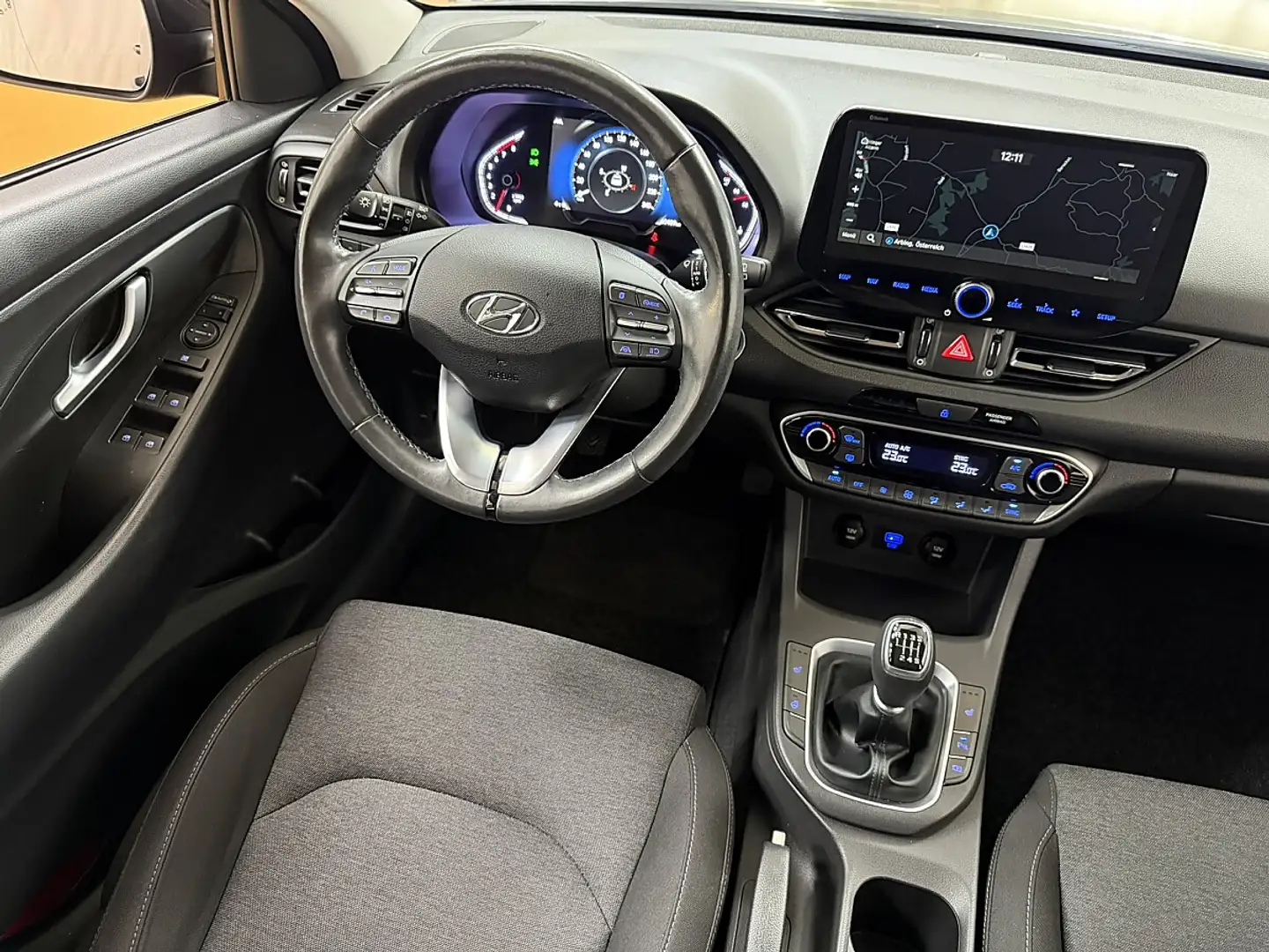 Hyundai i30 CW 1,0 T-GDI Trend Line Blau - 2