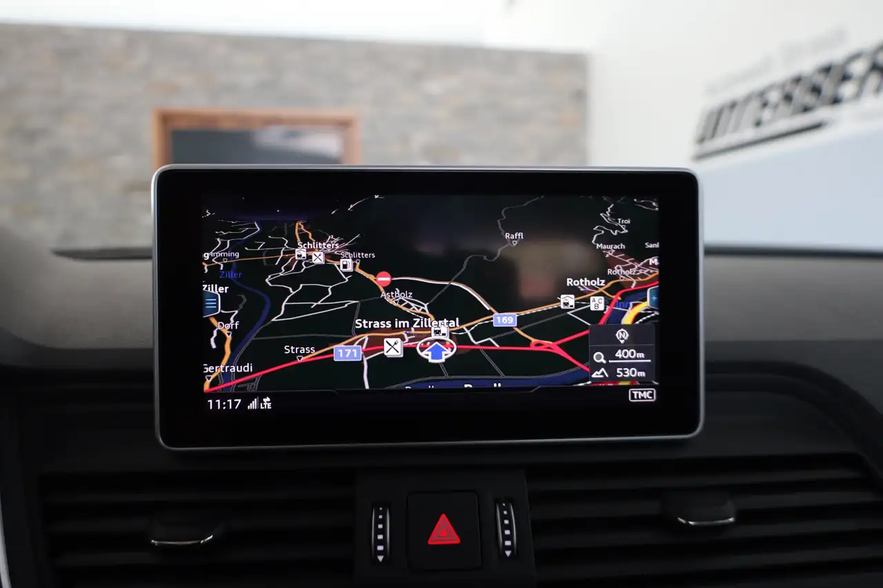 Audi Q5 55 TFSIe quattro sport LED RFK Tempomat PDC, миниатюра 18