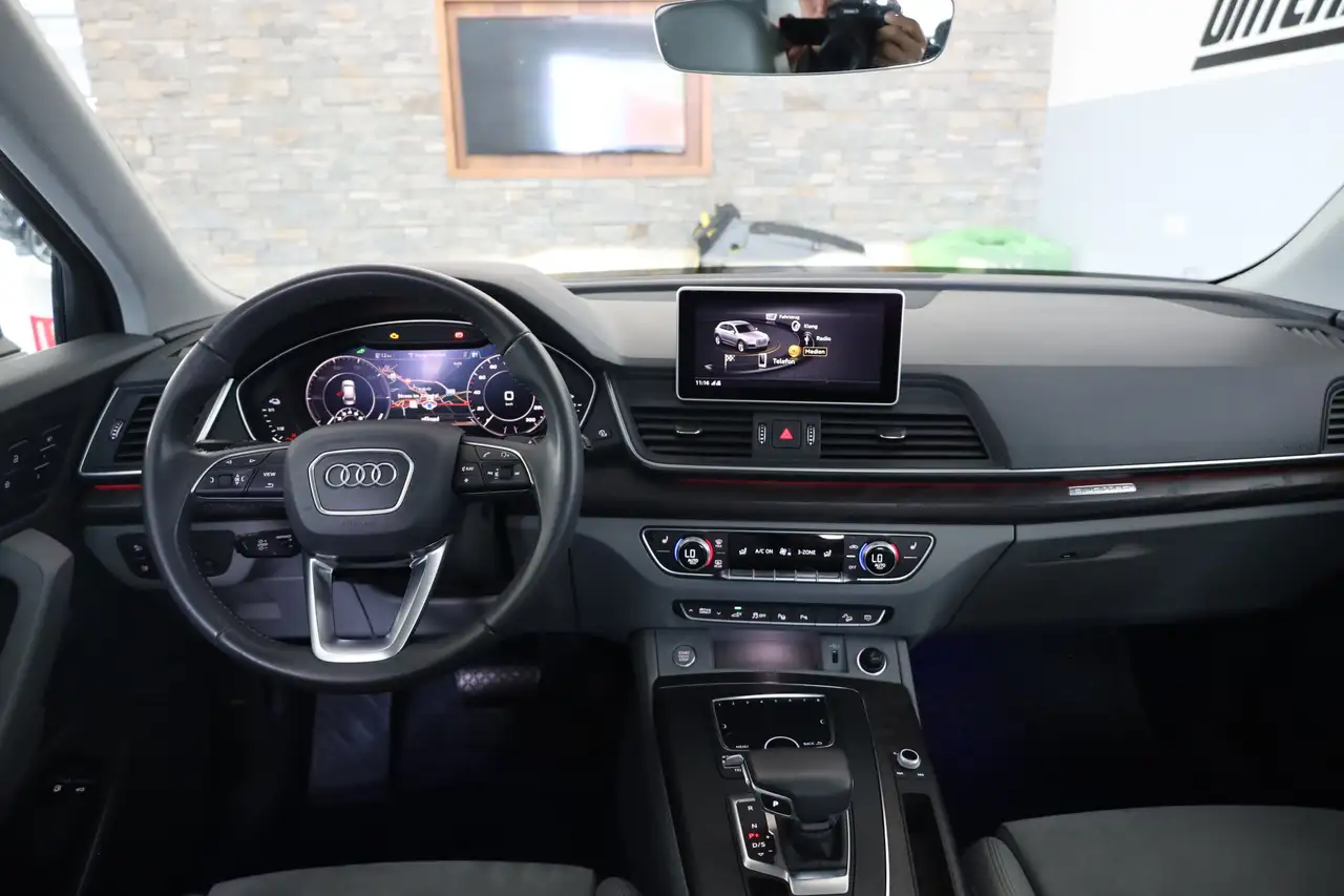 Audi Q5 55 TFSIe quattro sport LED RFK Tempomat PDC, миниатюра 12
