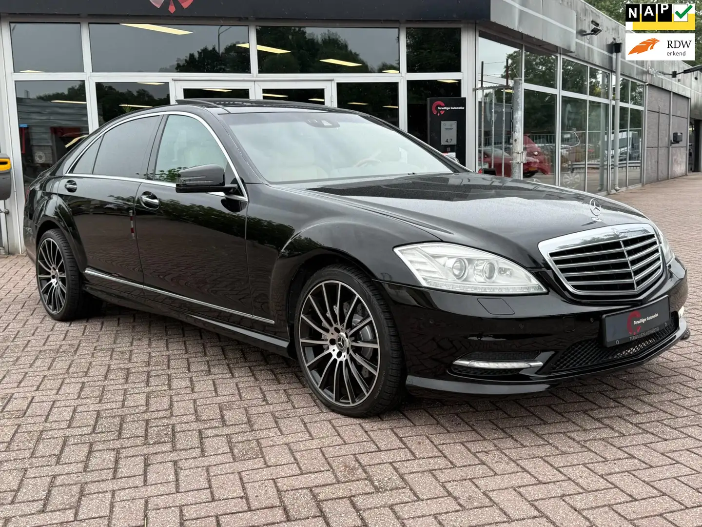 Mercedes-Benz S 350 4-Matic AMG |FACELIFT | LANG | PANORAMA | VOL OPTI Noir - 1