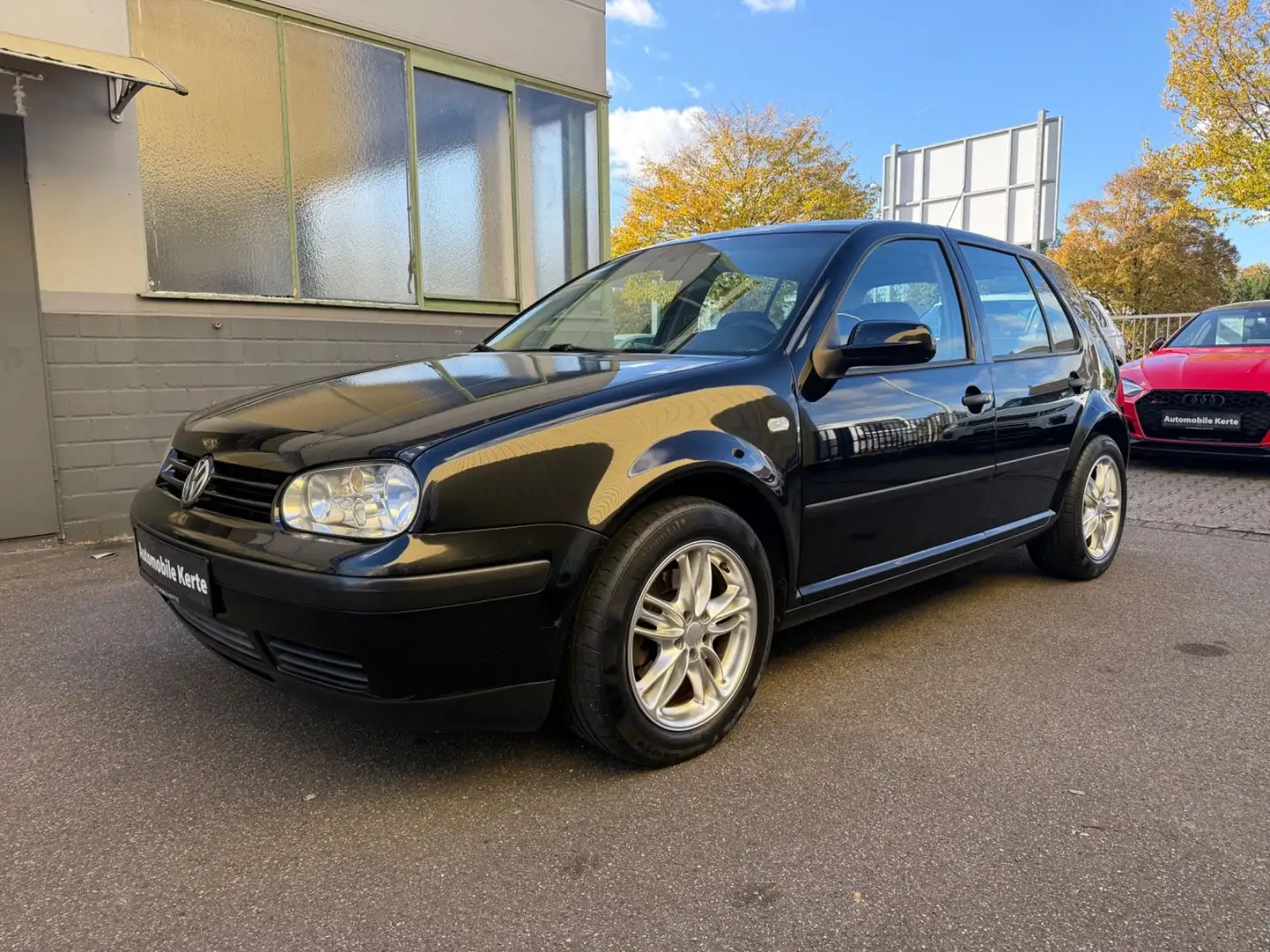 Volkswagen Golf 2.0 Comfortline Media Klima Servo BH ZV Schwarz - 1